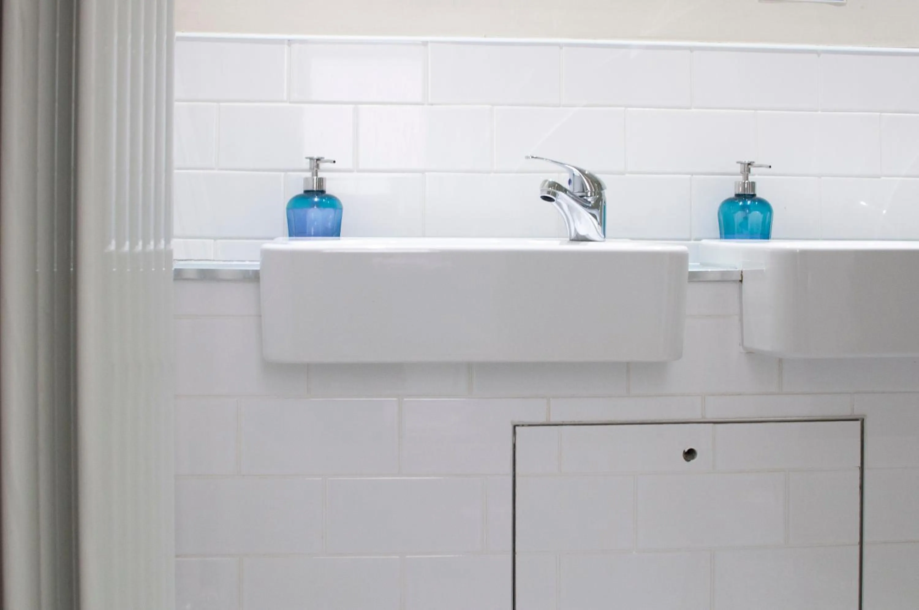 Bathroom in William Wallace Hotel