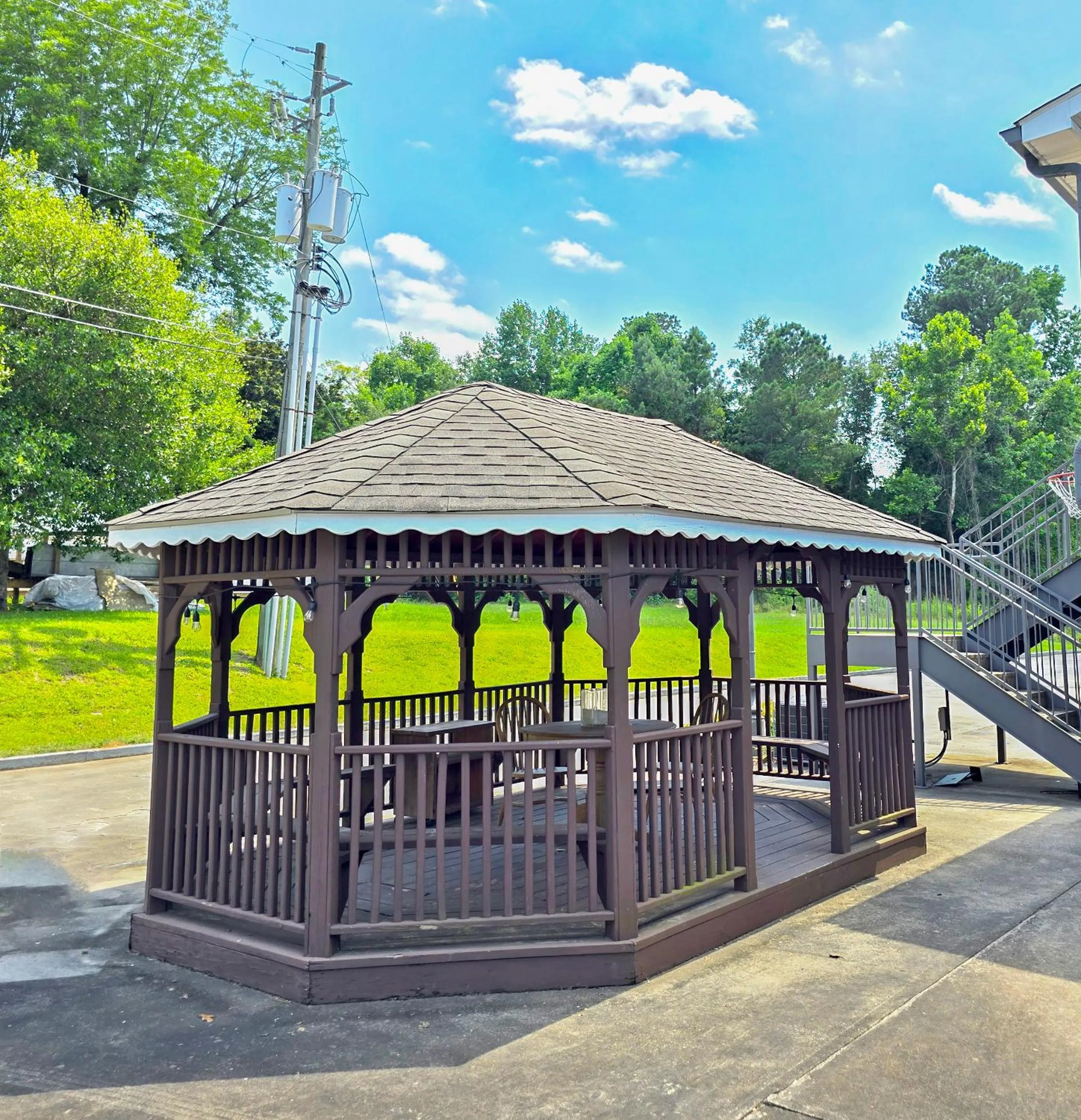 Property building in Meriwether Country Inn