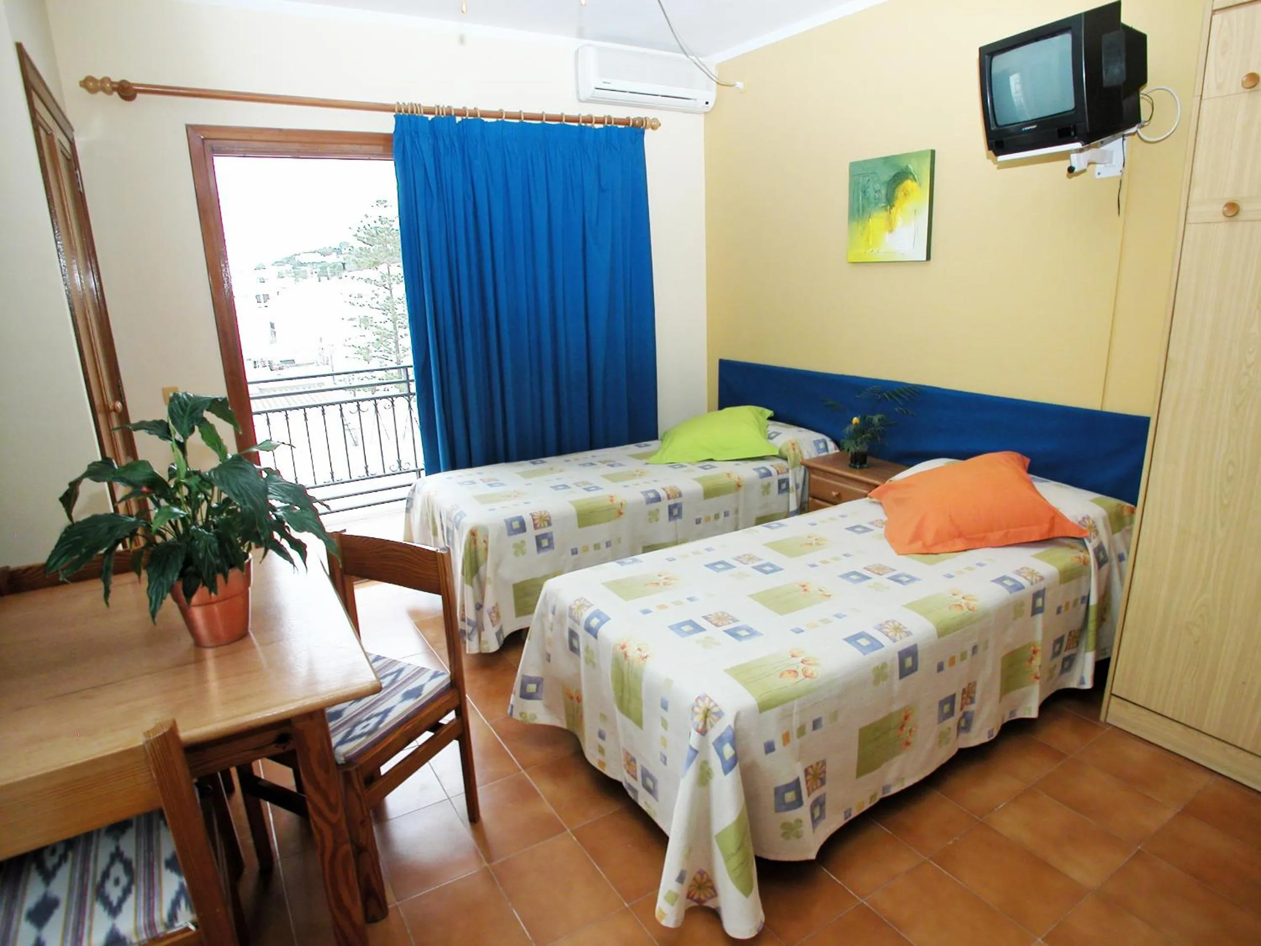 Apartamentos Ebusus