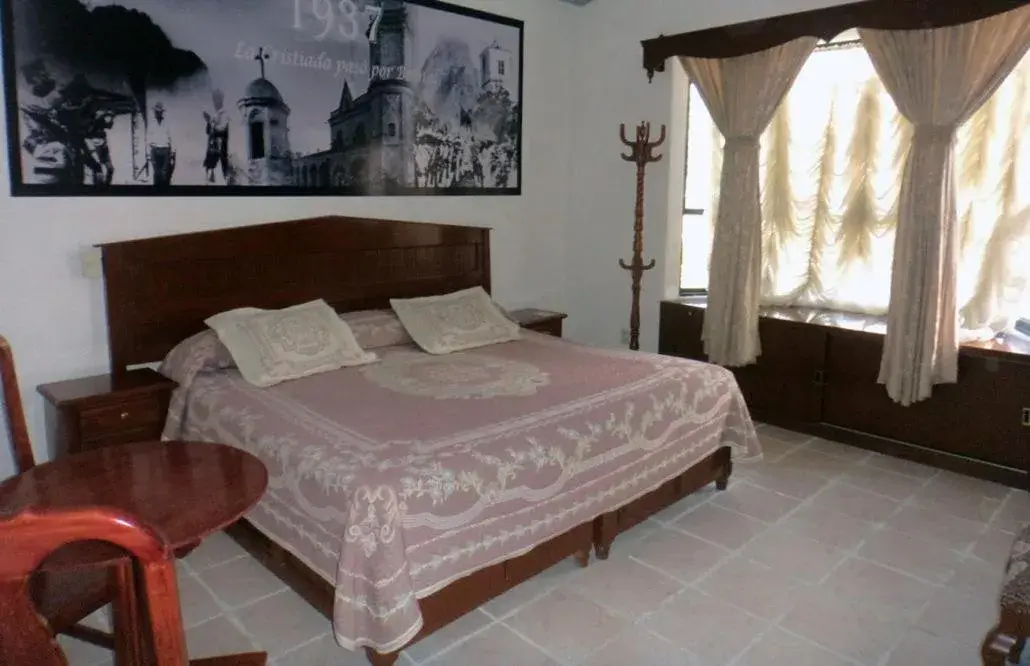 Bed in Hotel Don Porfirio Bed in Hotel Don Porfirio