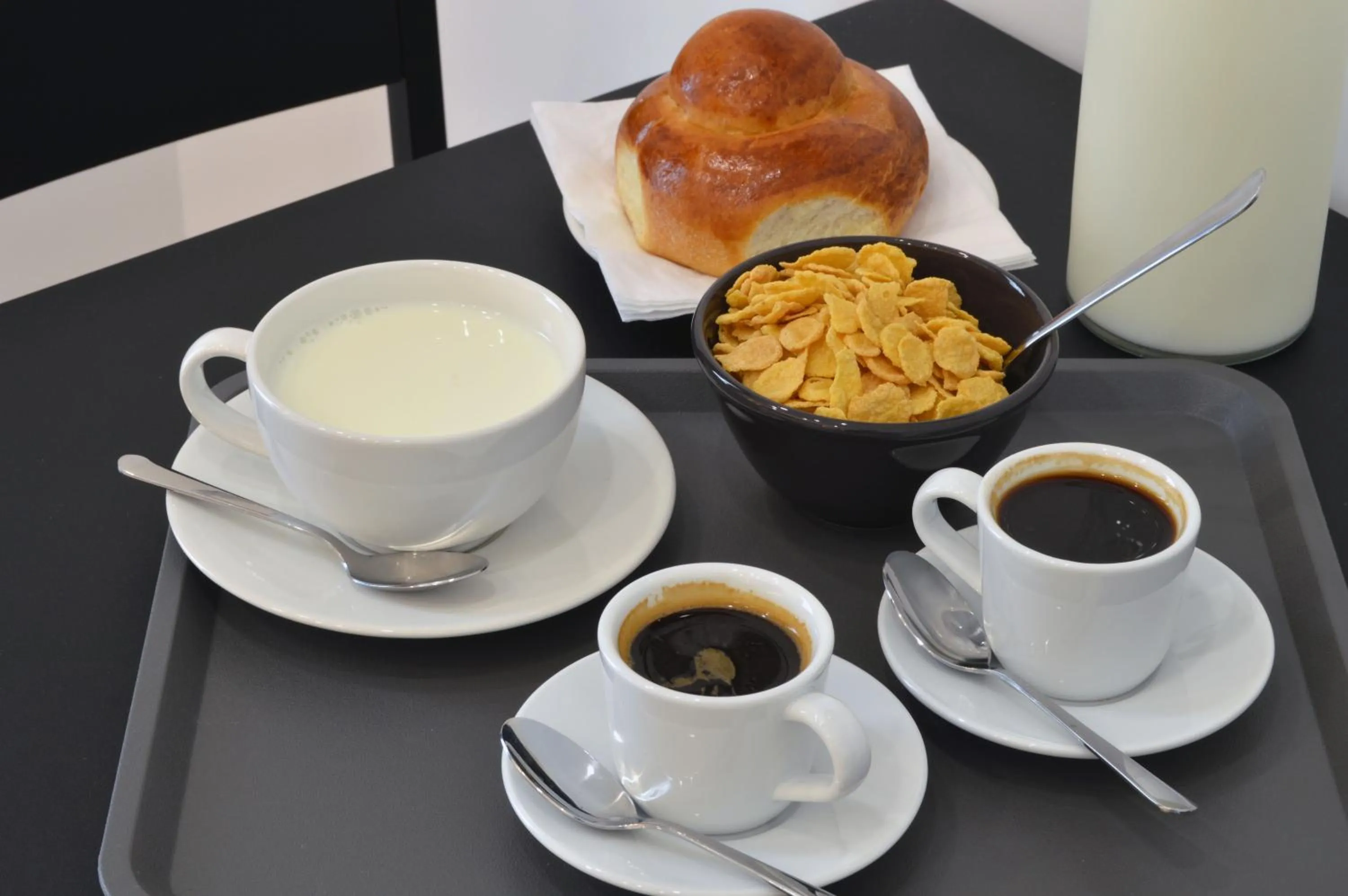 Coffee/tea facilities in B&BCentral Station Napoli