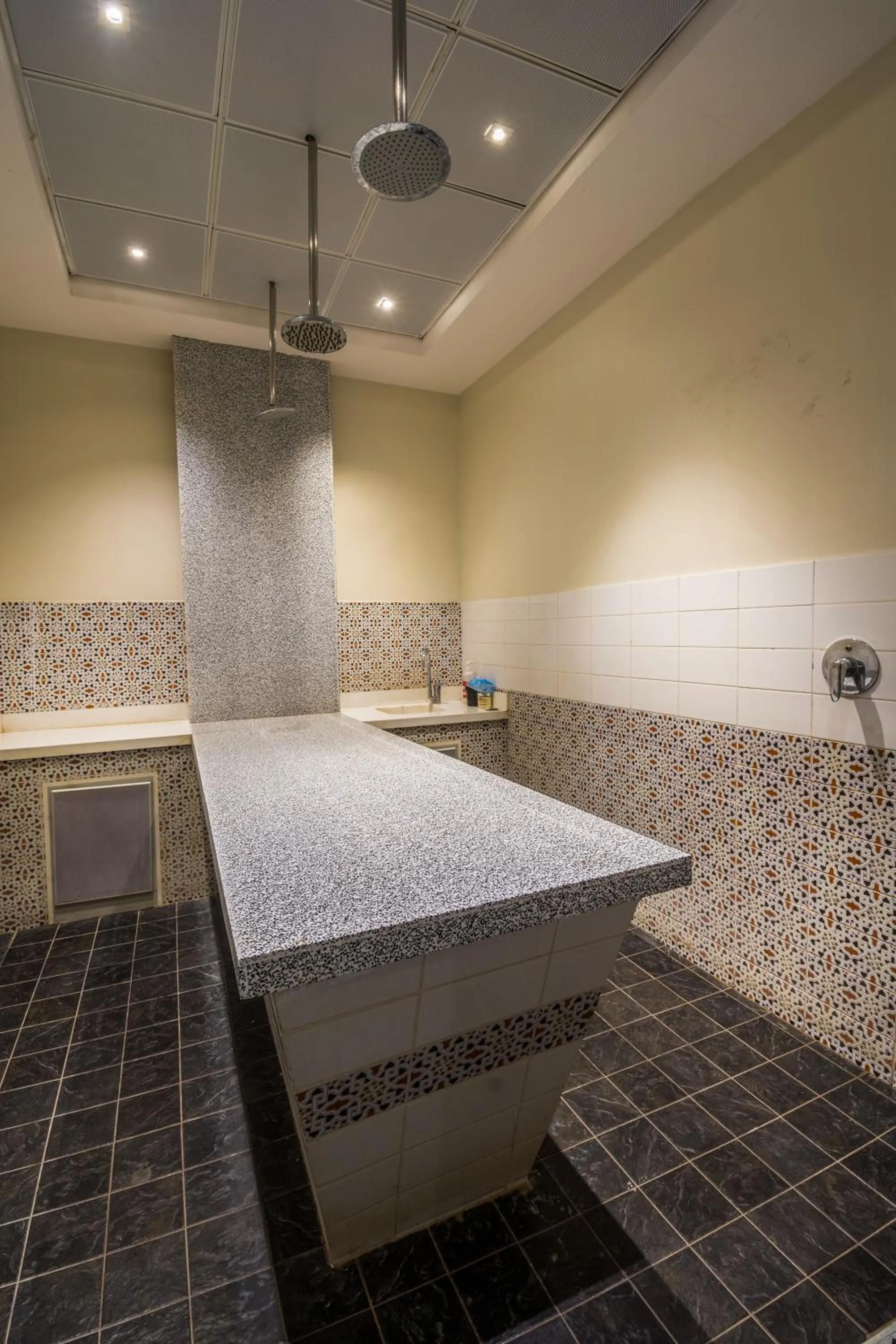 Spa and wellness centre/facilities in Ewaa Express Hotel - Al Olaya