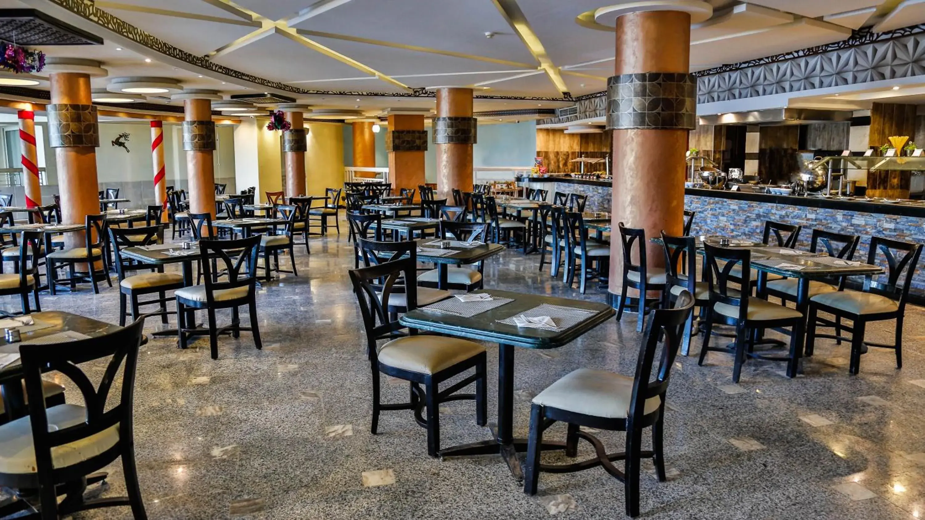 Restaurant/places to eat in Magic Beach Hotel Hurghada Restaurant/places to eat in Magic Beach Hotel Hurghada