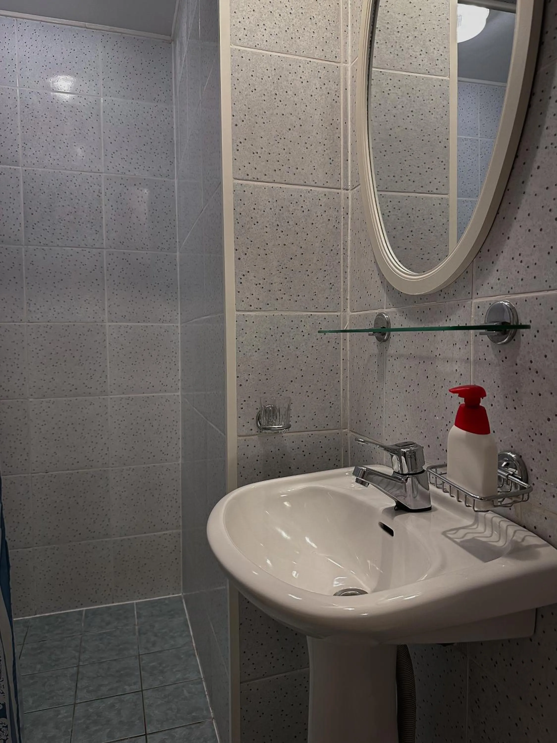 Bathroom in Pansionaat Valentina