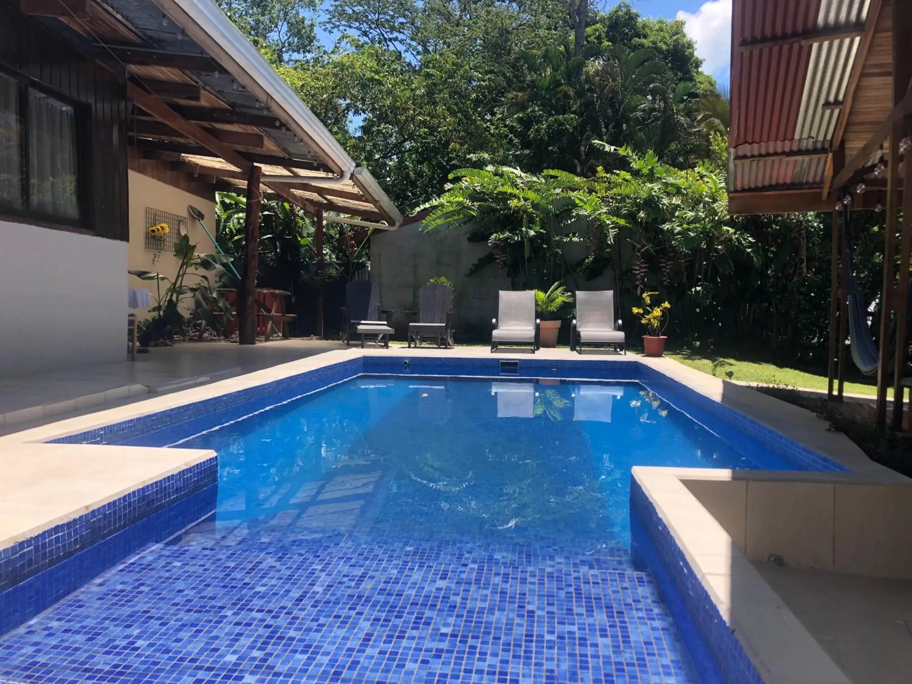 Le Petit Hotel Le Petit Hotel