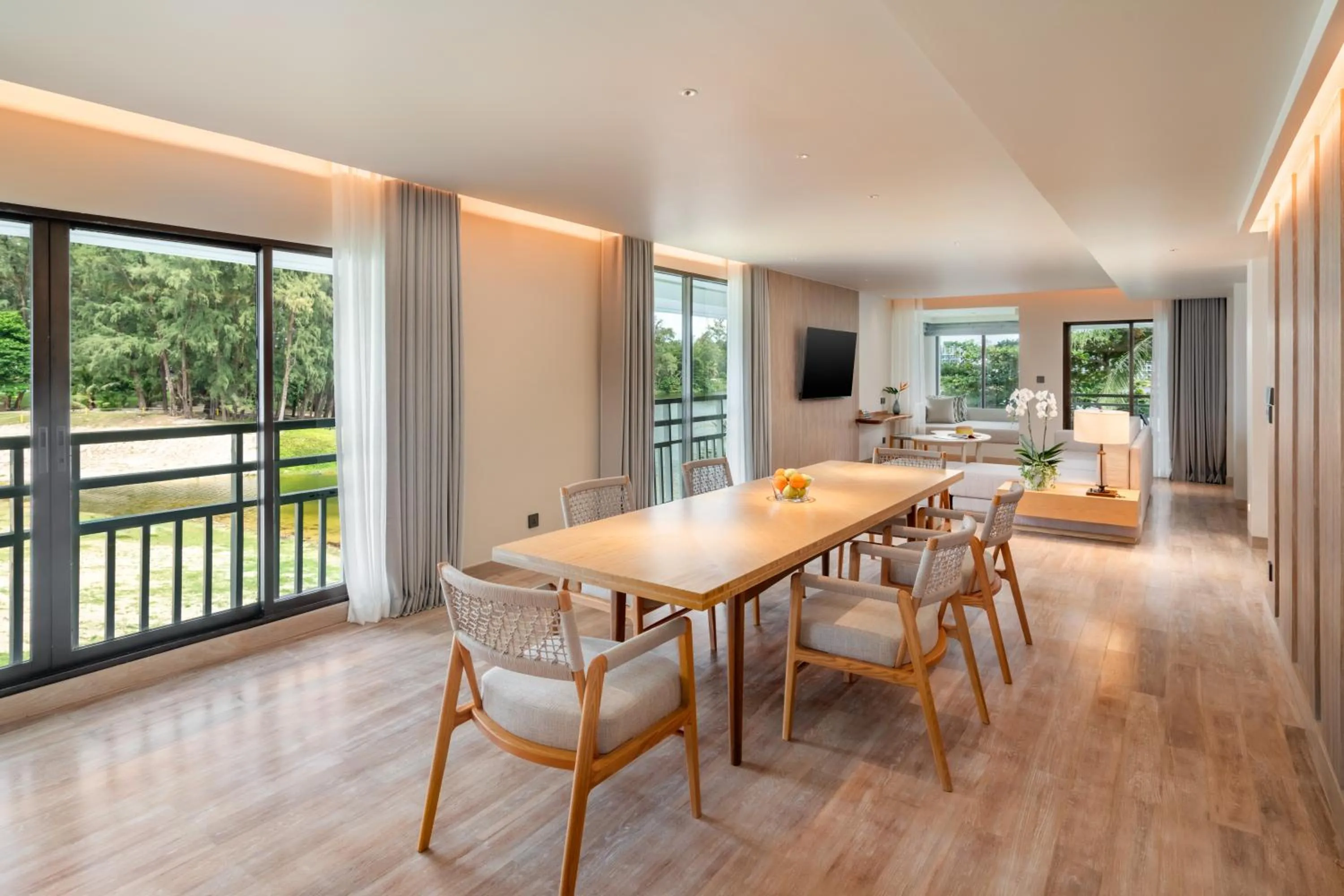 Dining area in SAii Laguna Phuket