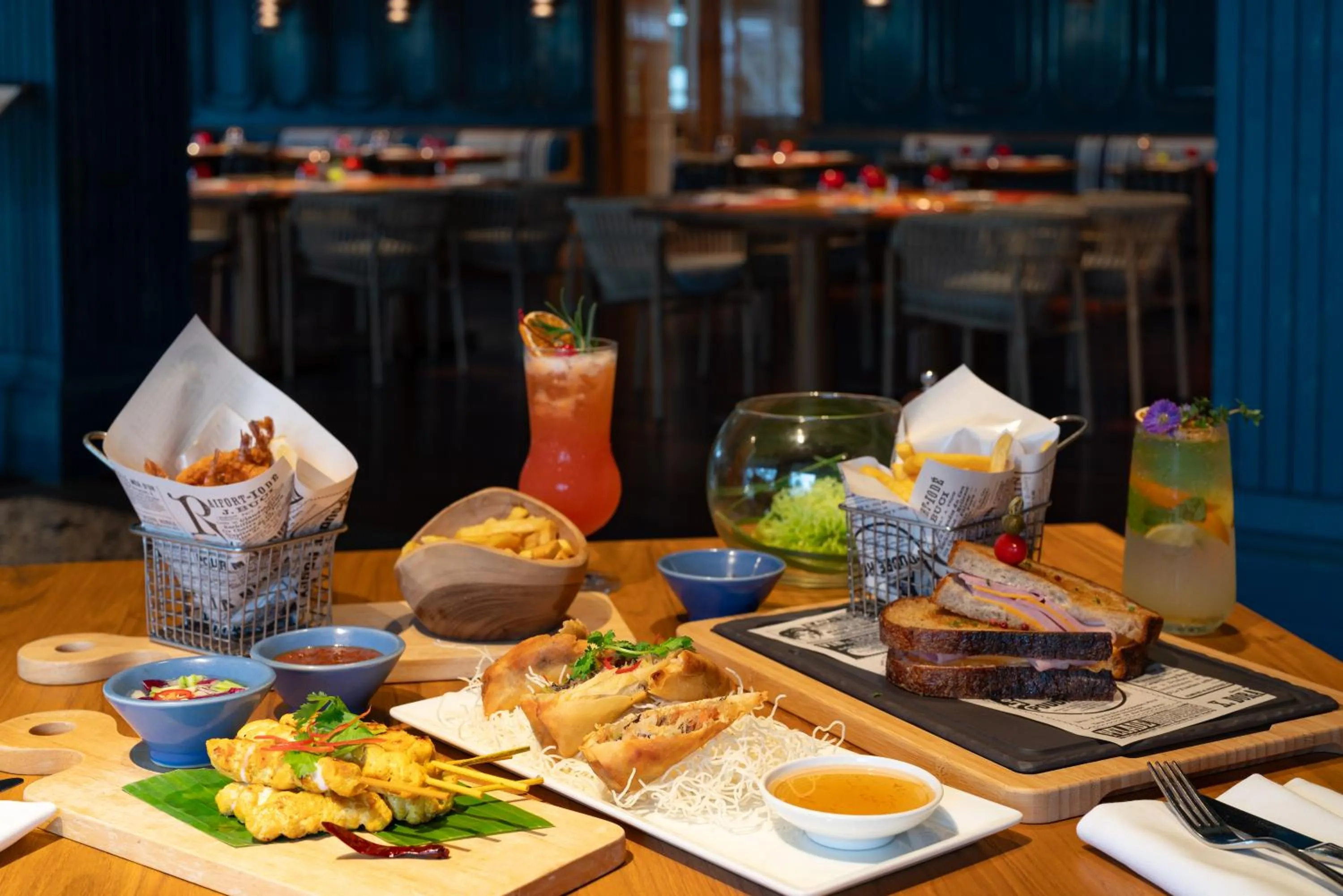 Restaurant/places to eat in SAii Laguna Phuket