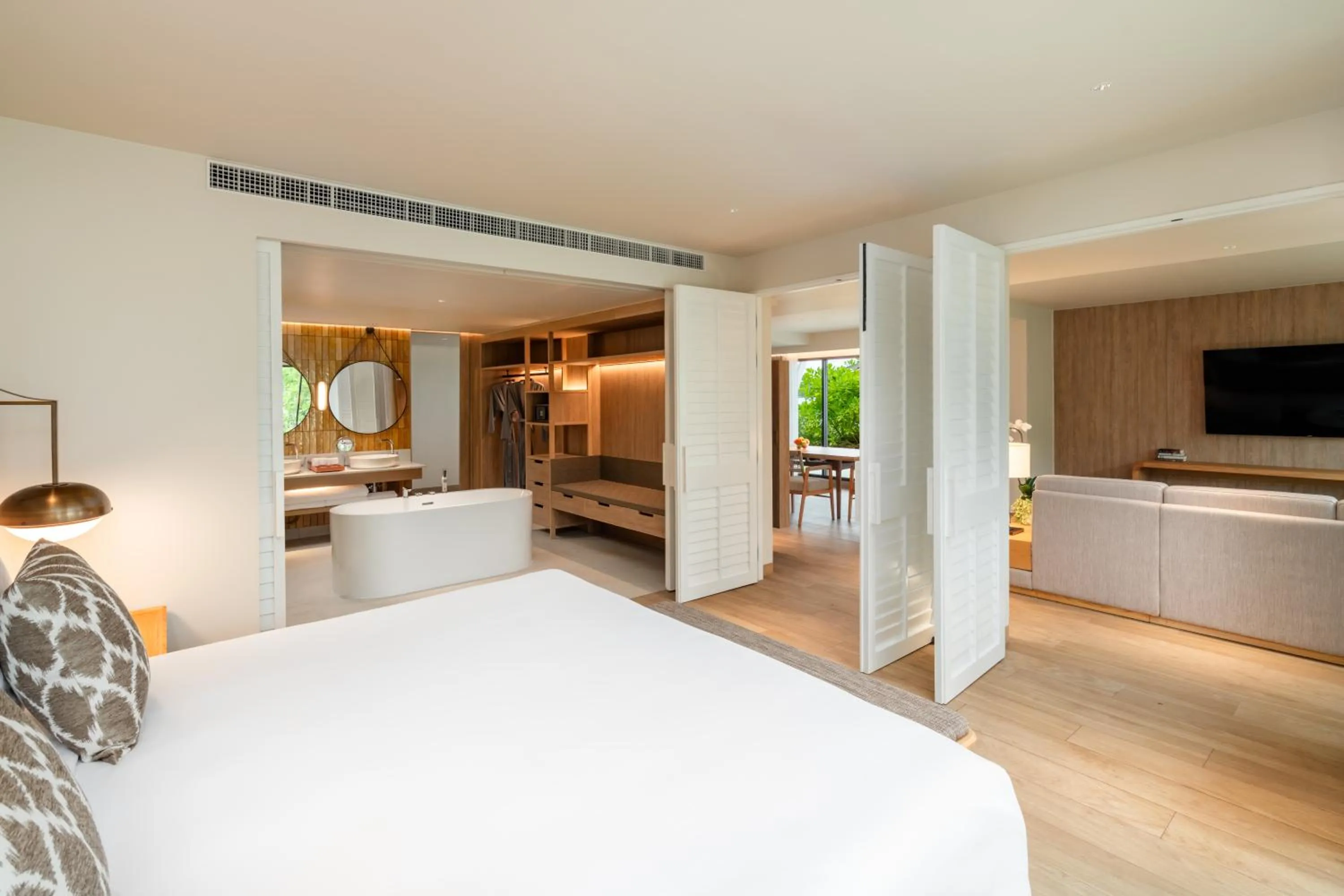 Hot Tub, Bed in SAii Laguna Phuket