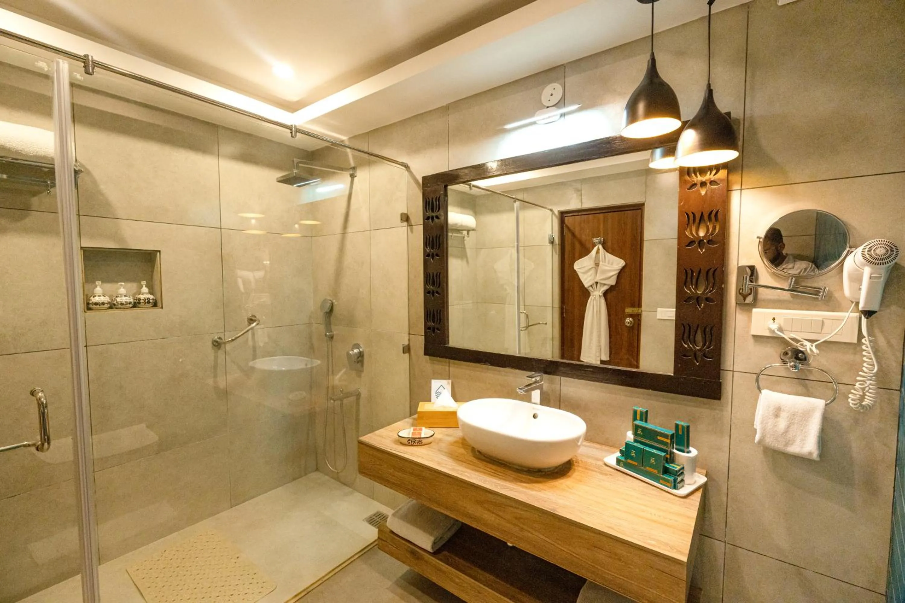 Bathroom in GANGA KINARE- A Riverside Boutique Resort, Rishikesh