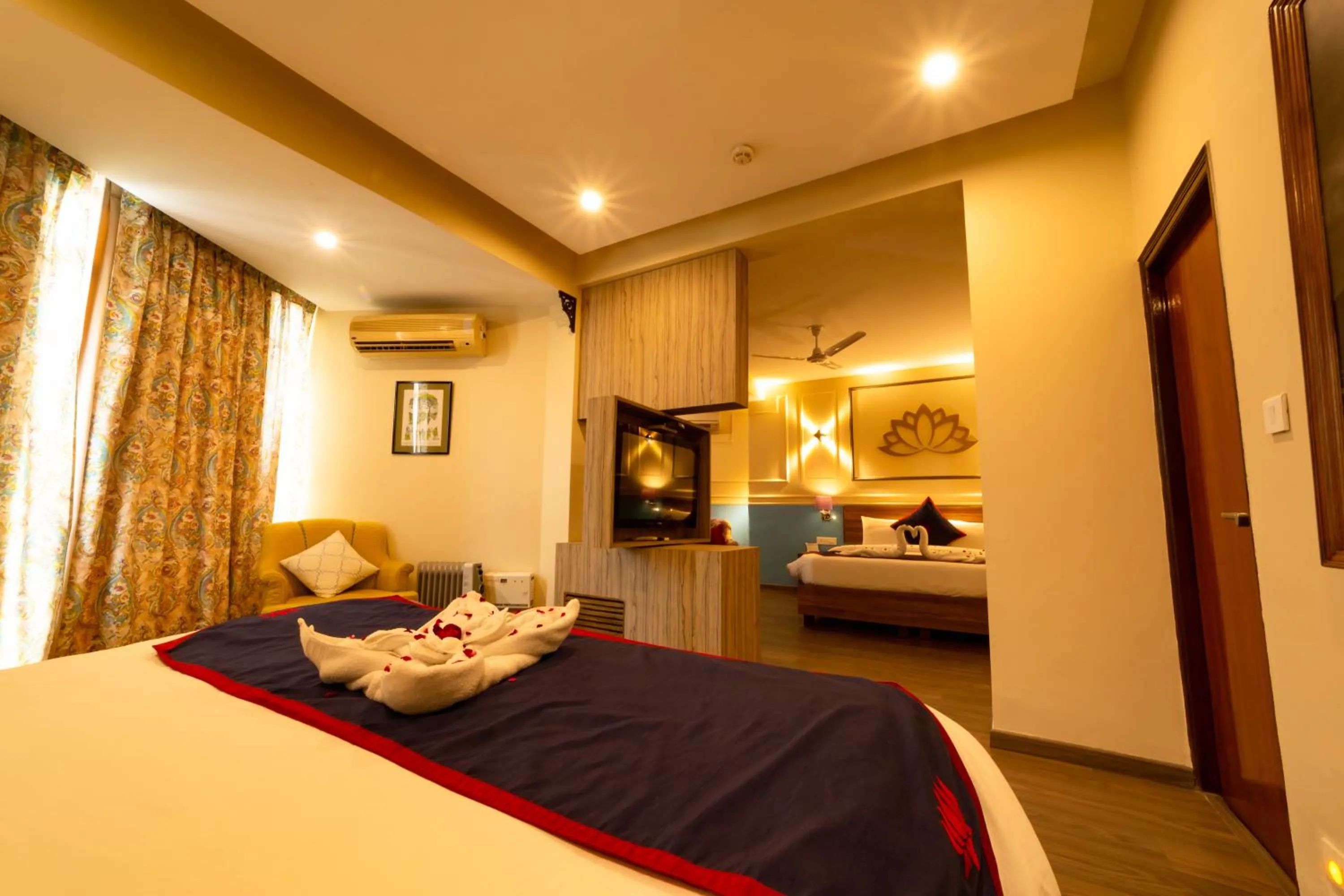 Bed in GANGA KINARE- A Riverside Boutique Resort, Rishikesh