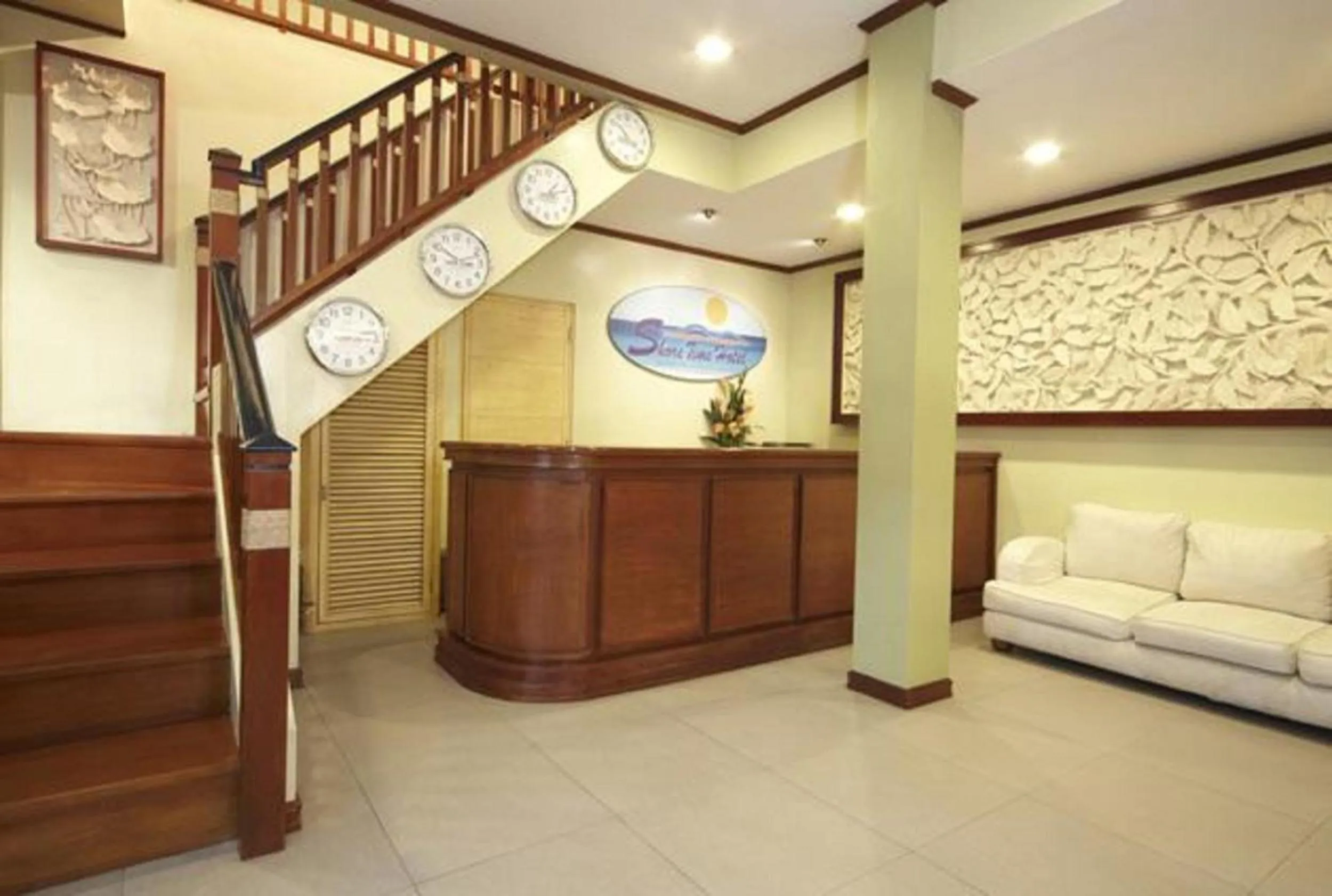 Lobby or reception in Shore Time Hotel Boracay