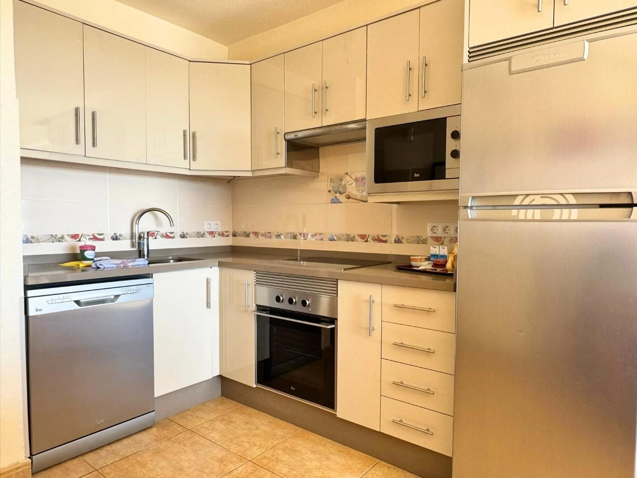 Kitchen or kitchenette in Fairways Club