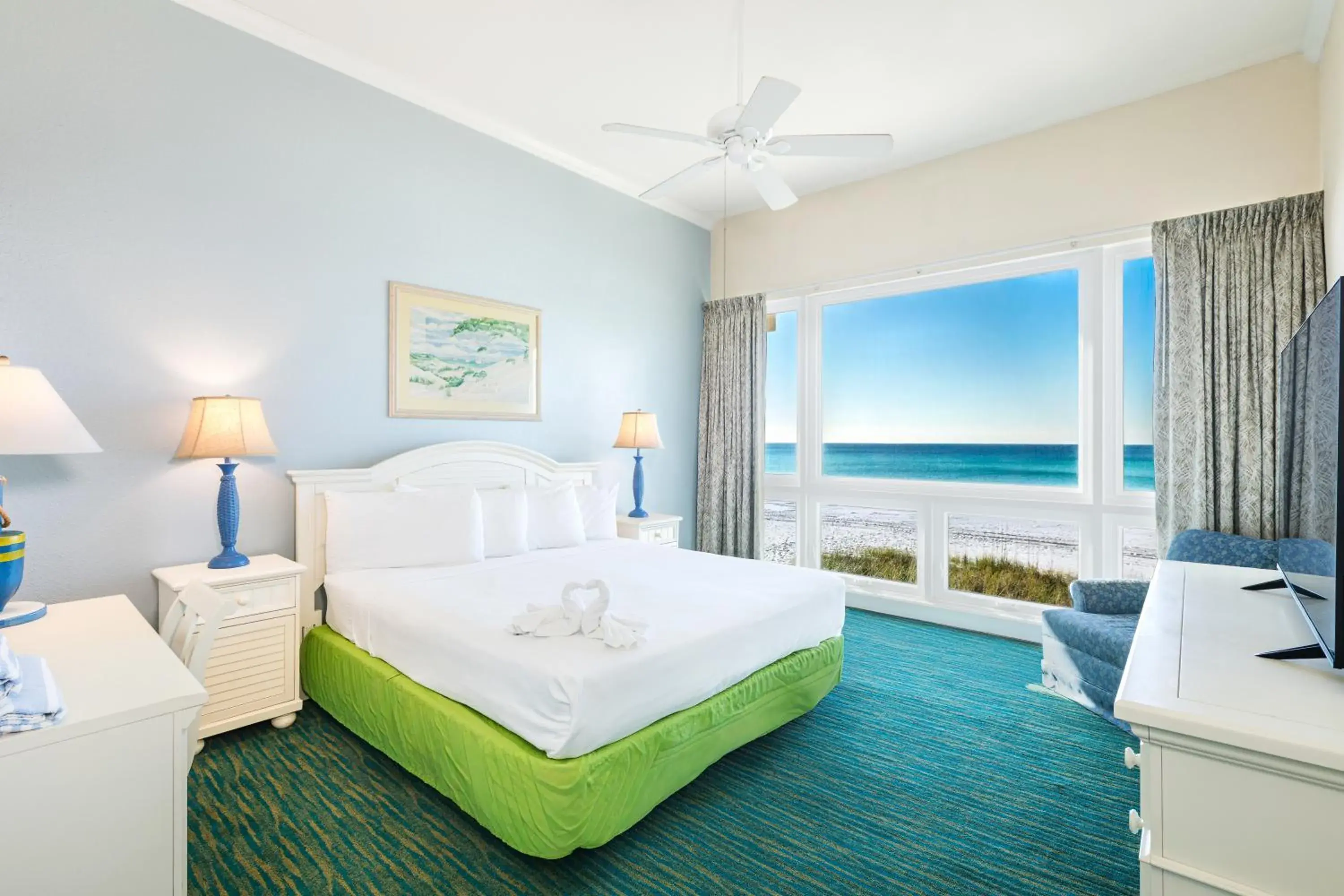 Bed in Landmark Holiday Beach Bed in Landmark Holiday Beach