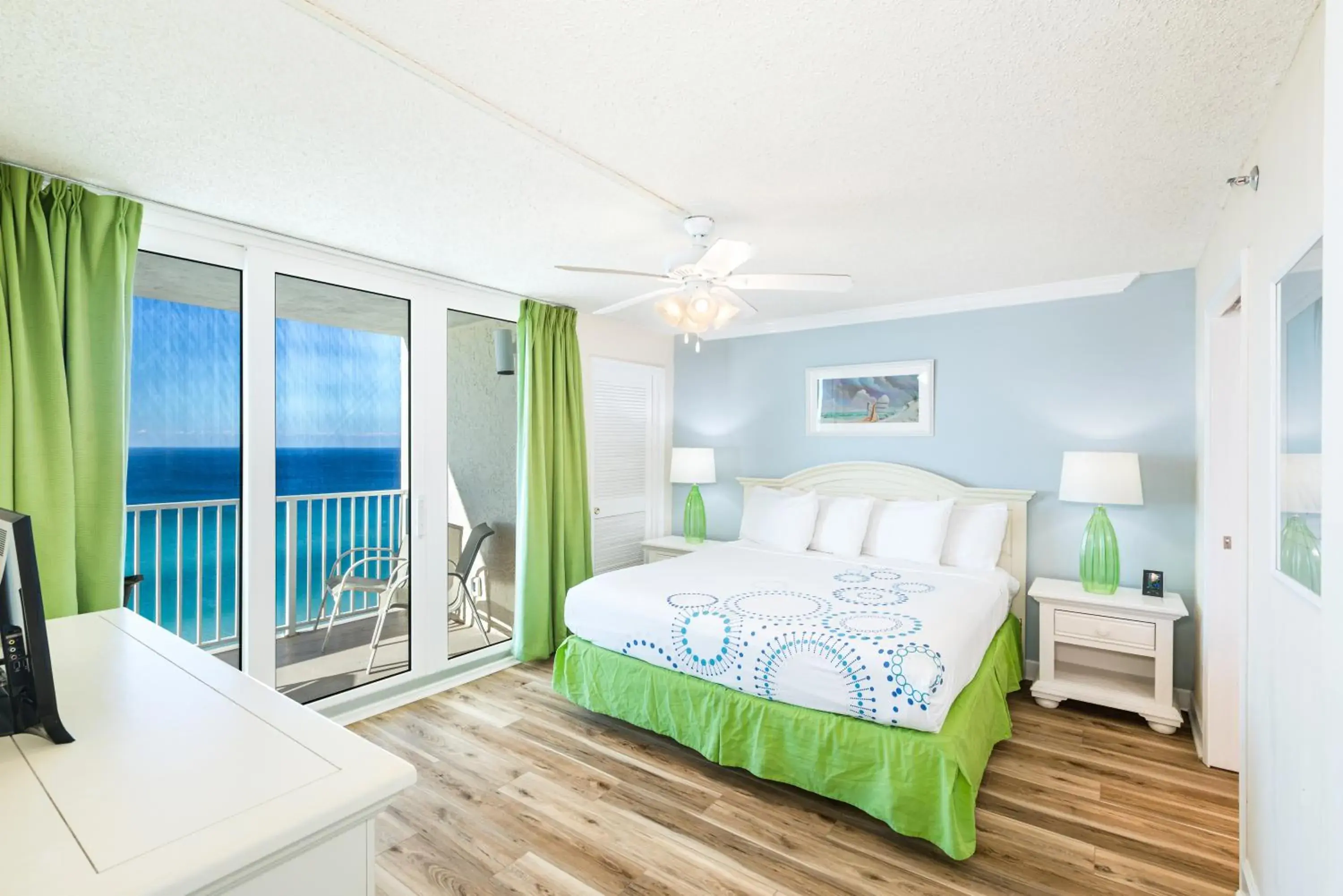 Bed in Landmark Holiday Beach Bed in Landmark Holiday Beach