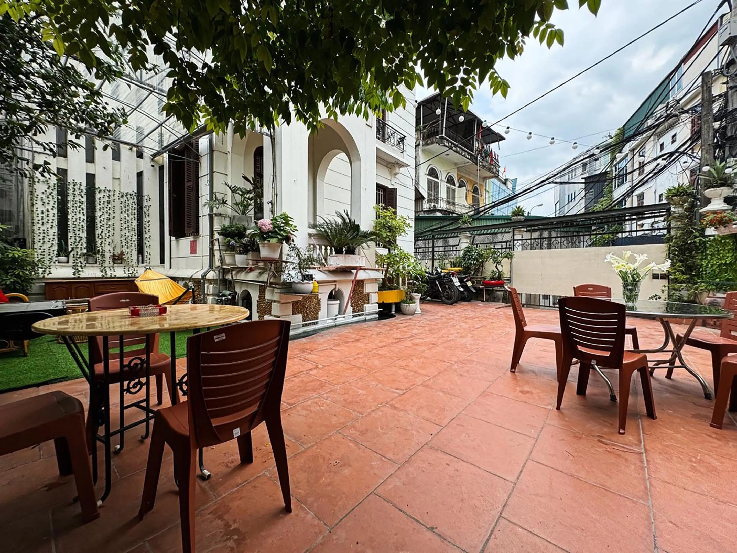 Neighbourhood in Tuna Homestay Hanoi & Experience