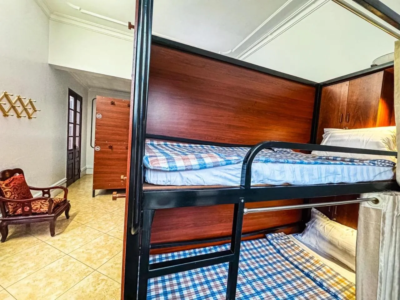 bunk bed, Bed in Tuna Homestay Hanoi & Experience