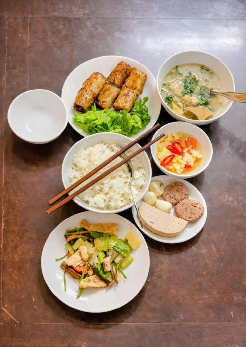 Food and drinks in Tuna Homestay Hanoi & Experience