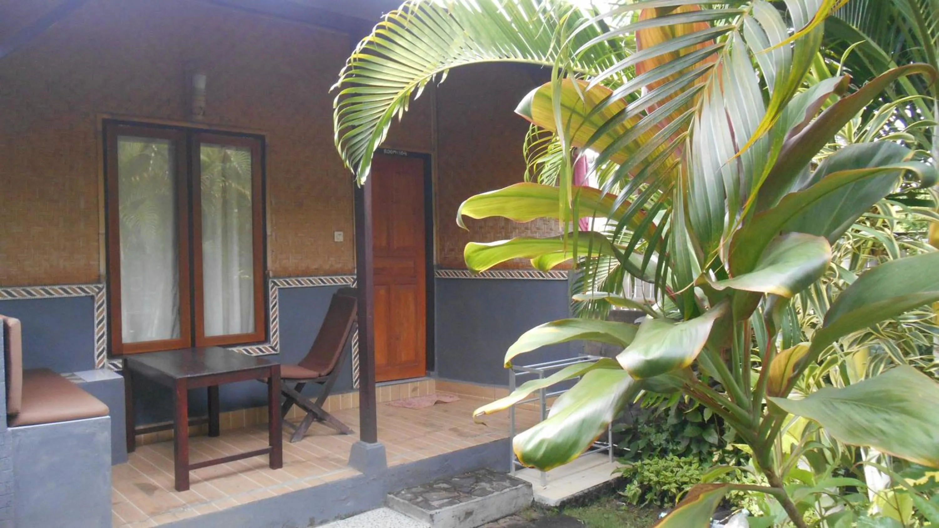 Balcony/Terrace in Taman Menjangan homestay by SnorkelingMenjangan