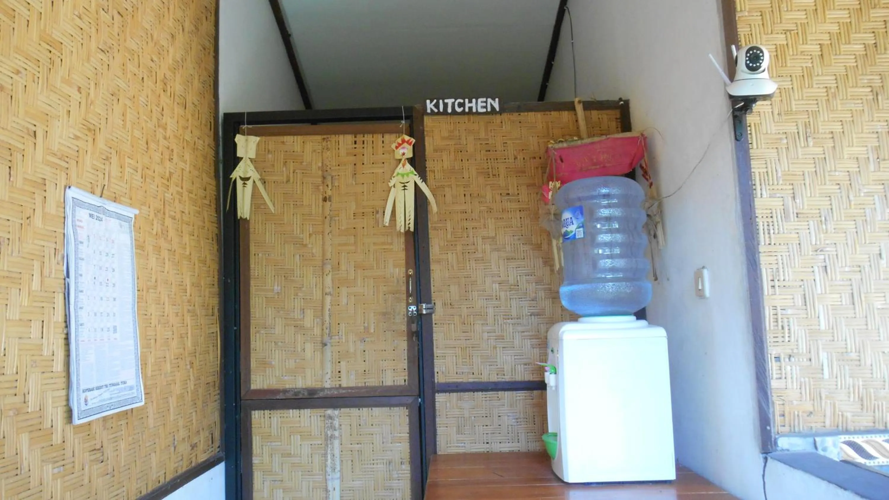 kitchen in Taman Menjangan homestay by SnorkelingMenjangan