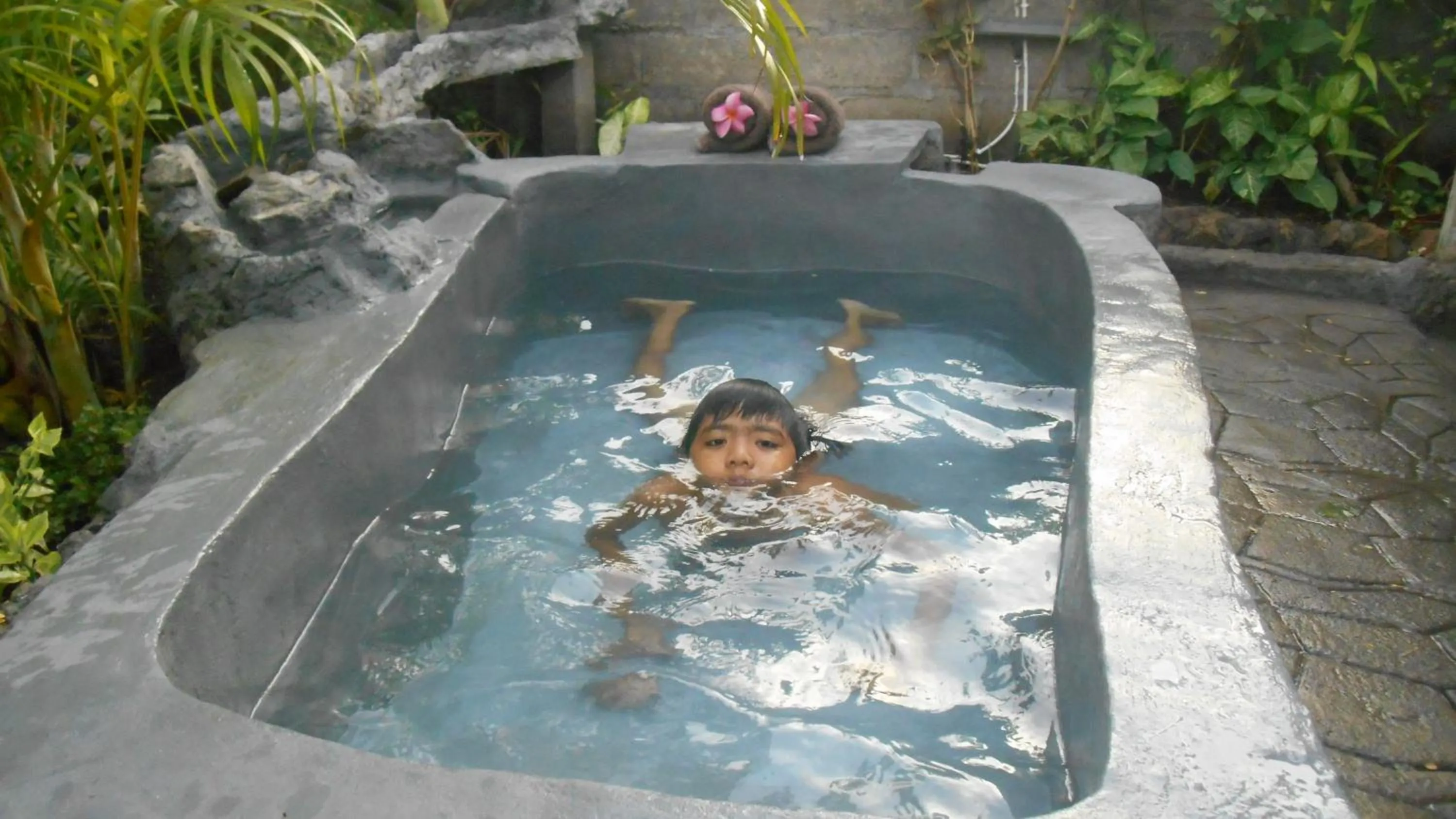 Garden in Taman Menjangan homestay by SnorkelingMenjangan