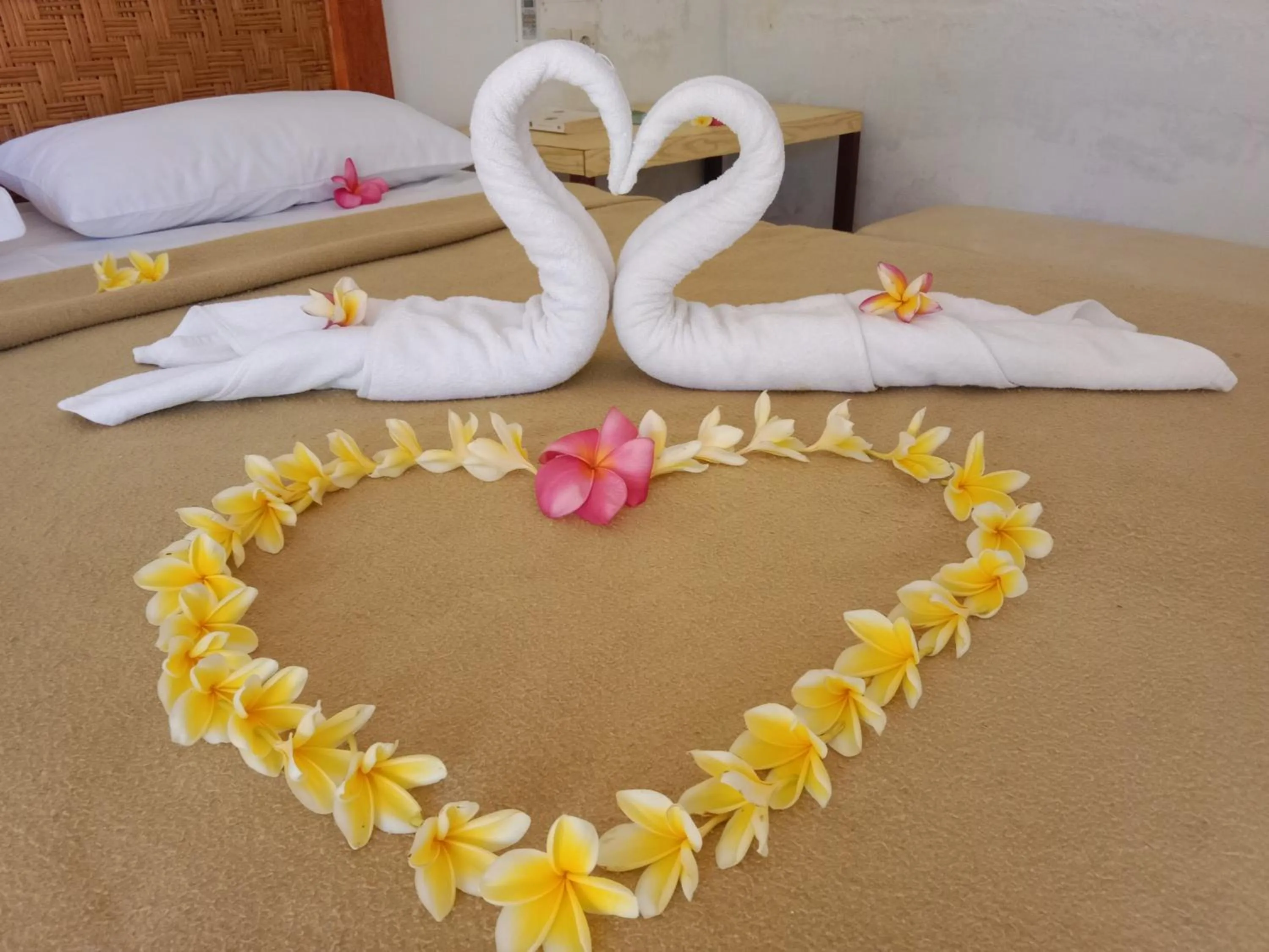 Bed in Taman Menjangan homestay by SnorkelingMenjangan