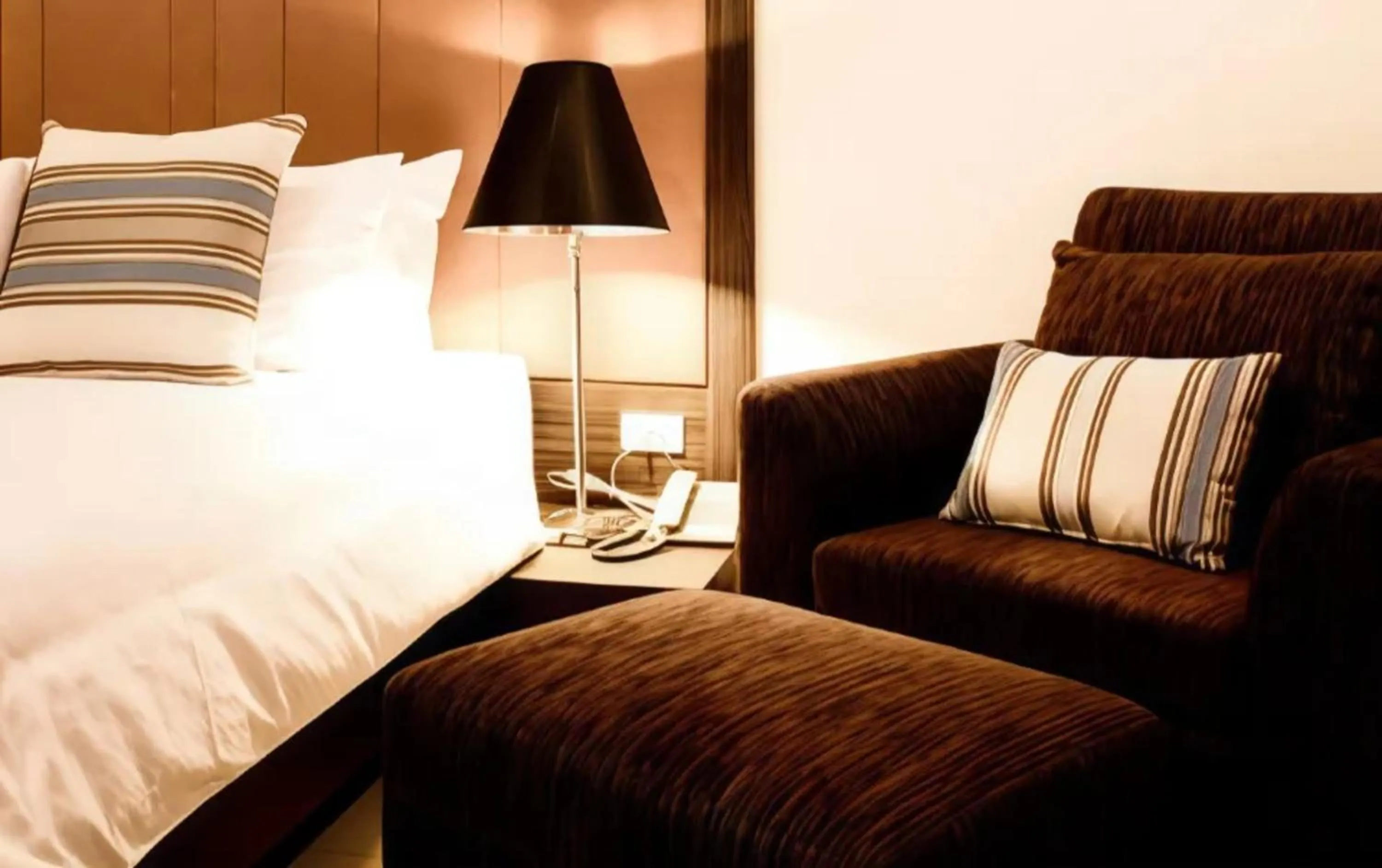 Balcony/Terrace, Bed in Crystal Suites Suvarnbhumi Airport