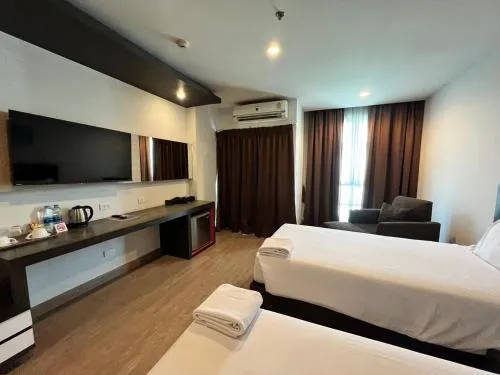 Crystal Suites Suvarnbhumi Airport