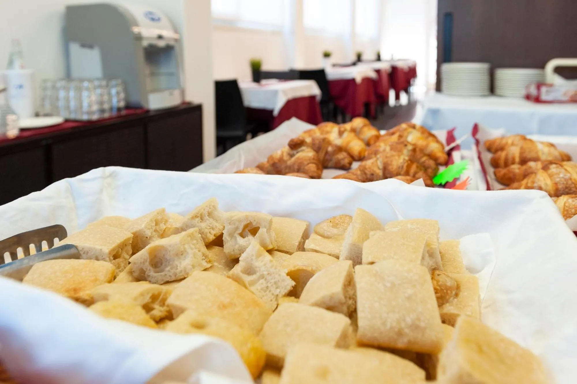 Buffet breakfast in Hotel Villa Corallo