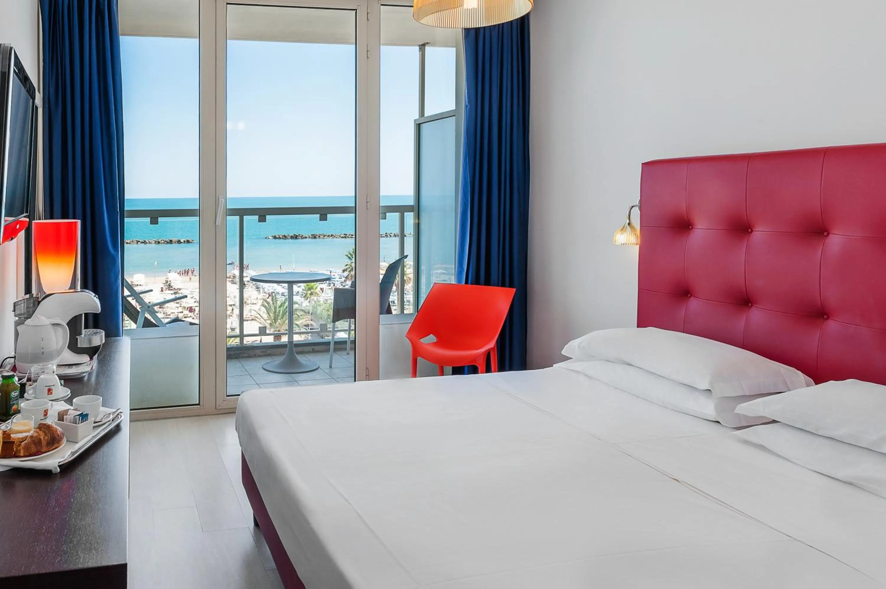 Photo of the whole room, Bed in Hotel Villa Corallo