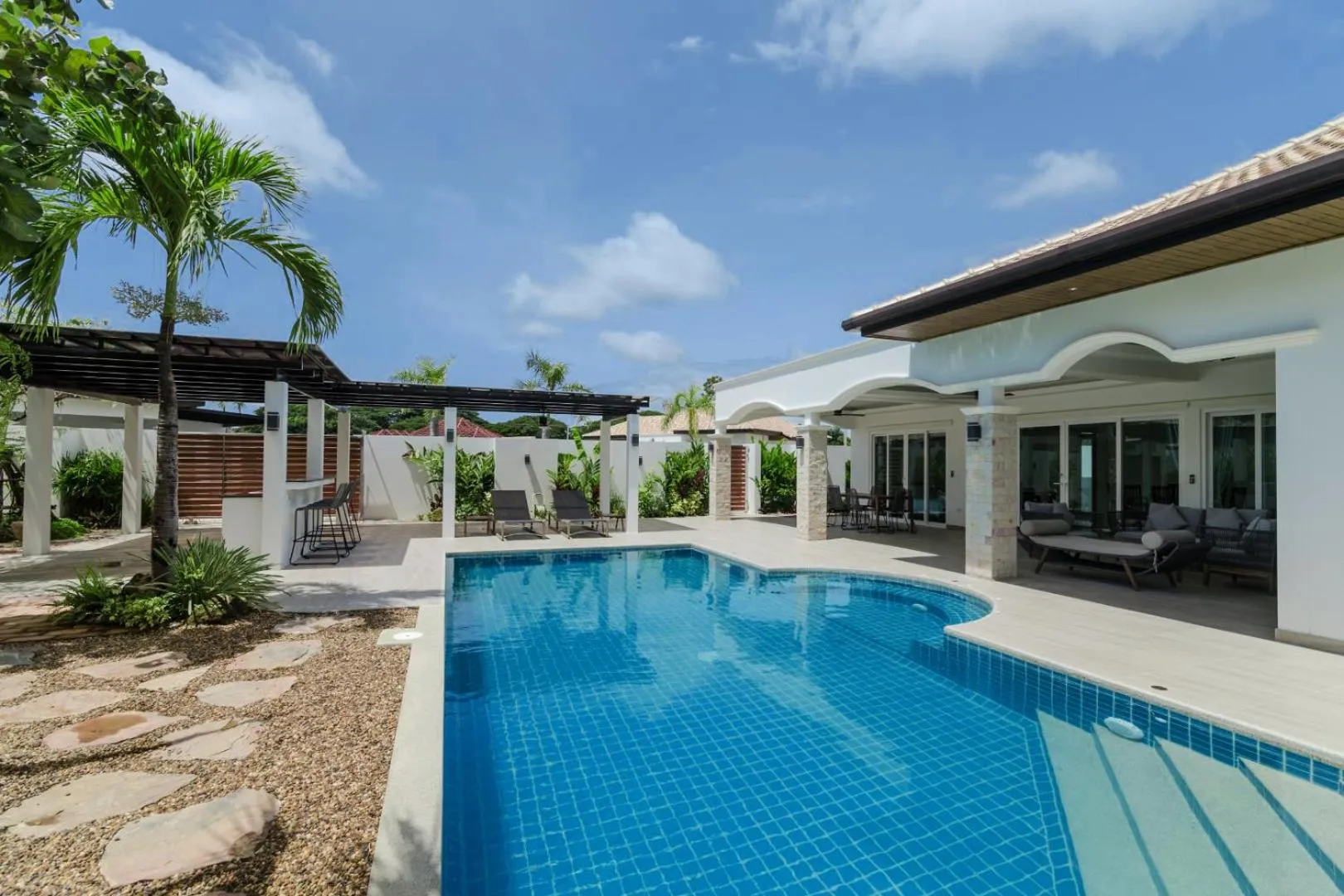 Swimming pool in Orchid Paradise Homes 404
