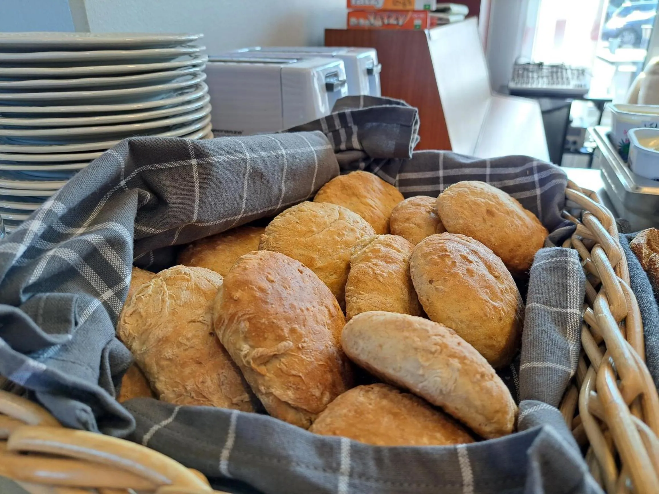 Buffet breakfast in Aparthotel Simpsiönkullas