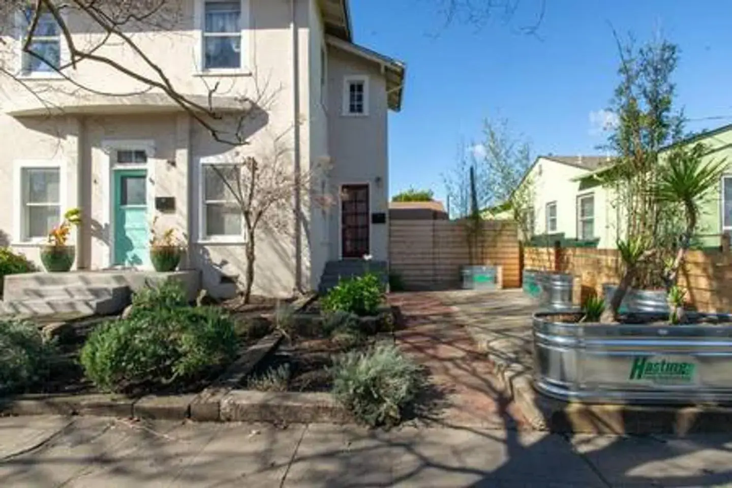 Historic House - Two units in one large home. Historic House - Two units in one large home.