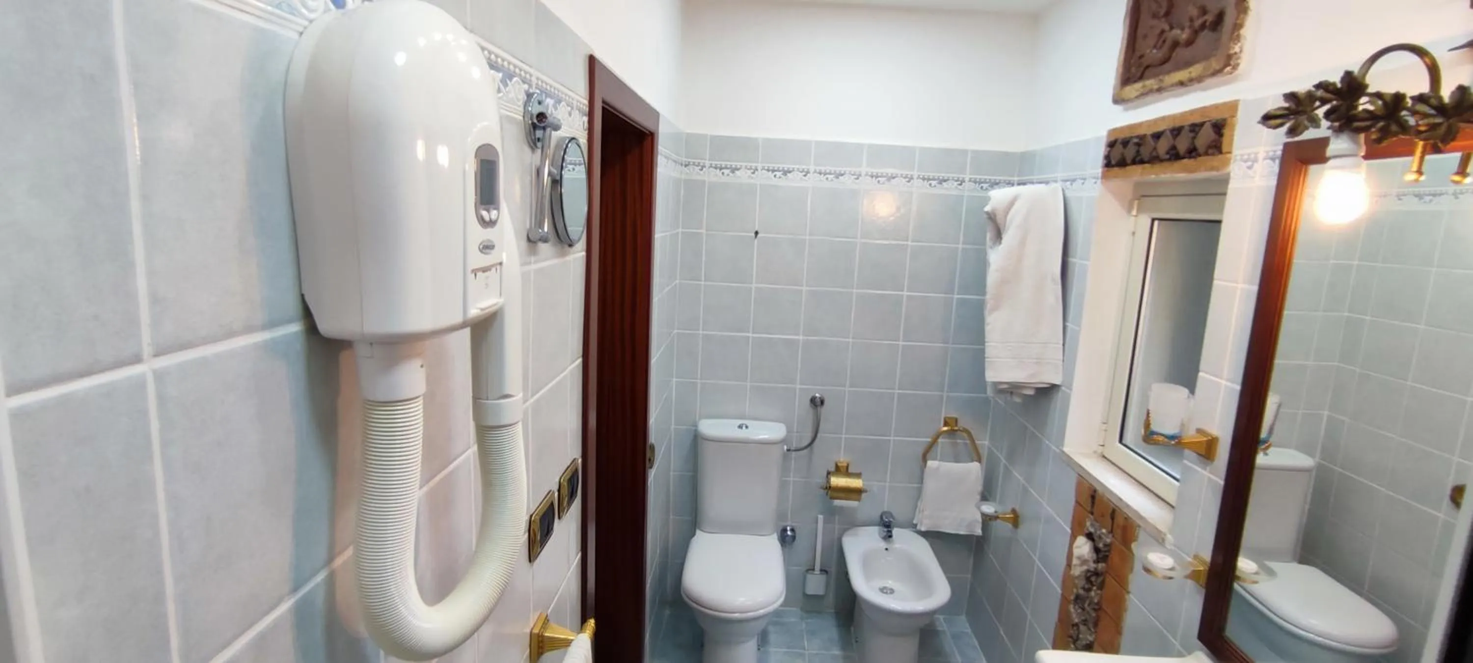 Shower in Villa Arianna B&B