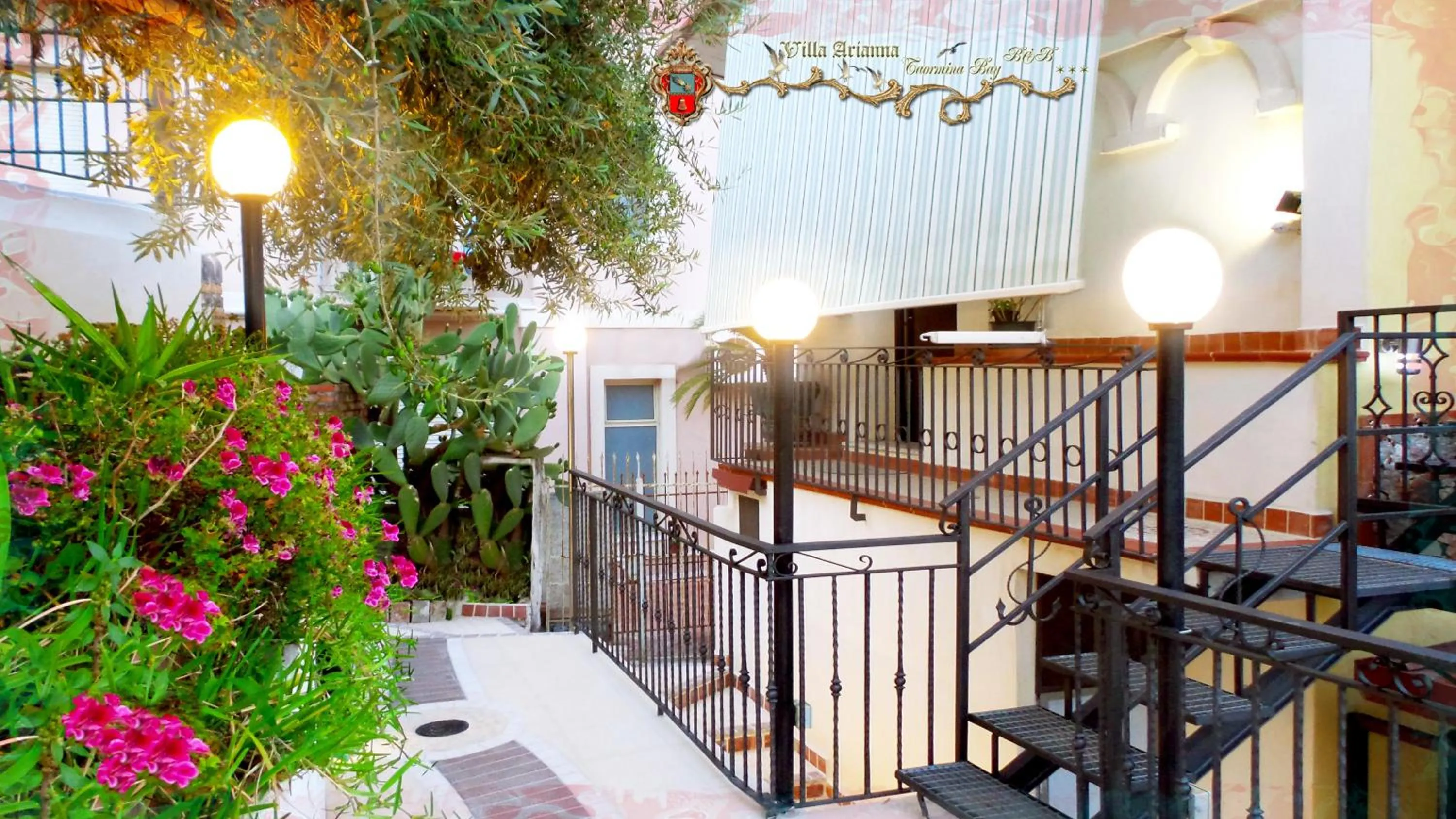 Garden in Villa Arianna B&B