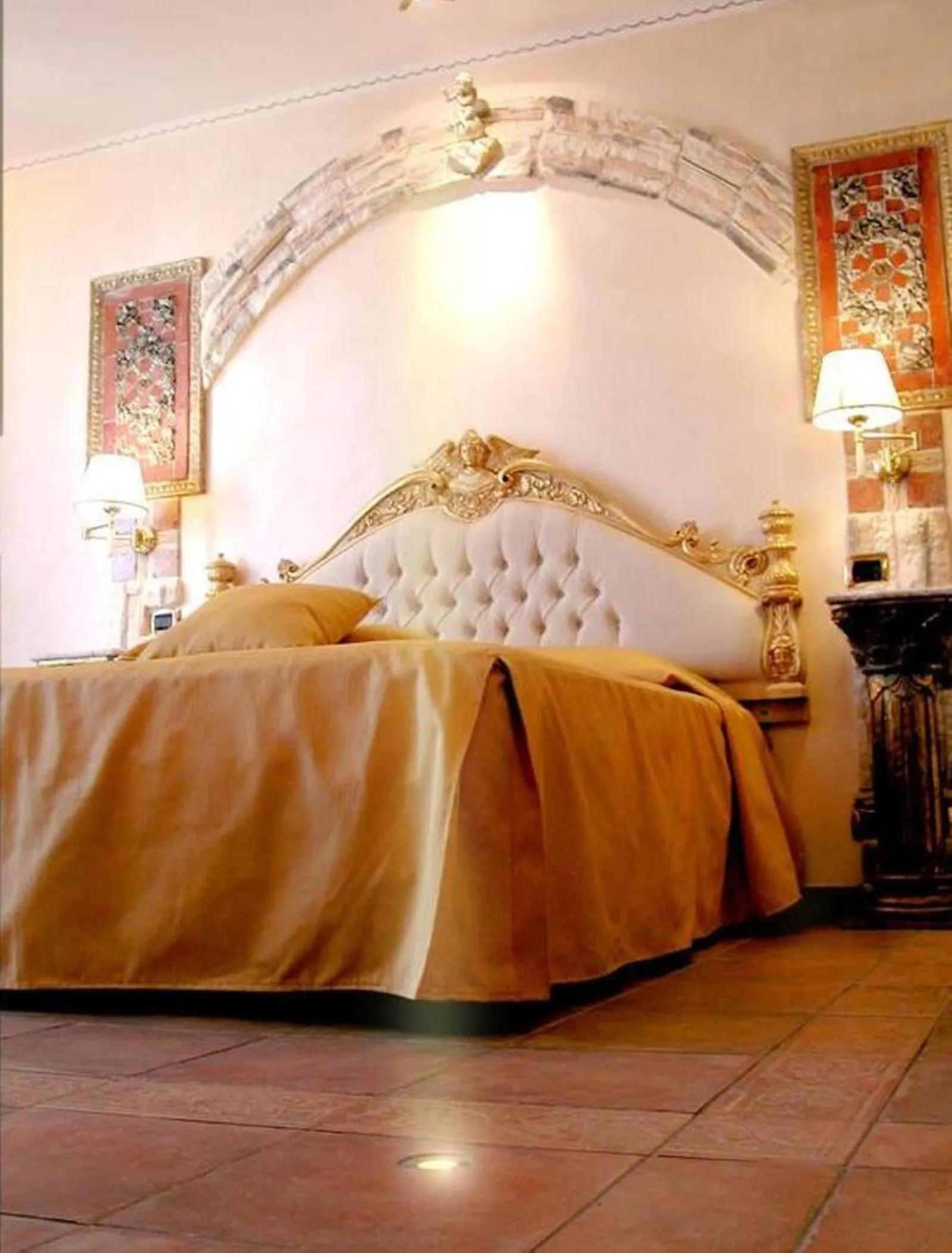 Bed in Villa Arianna B&B
