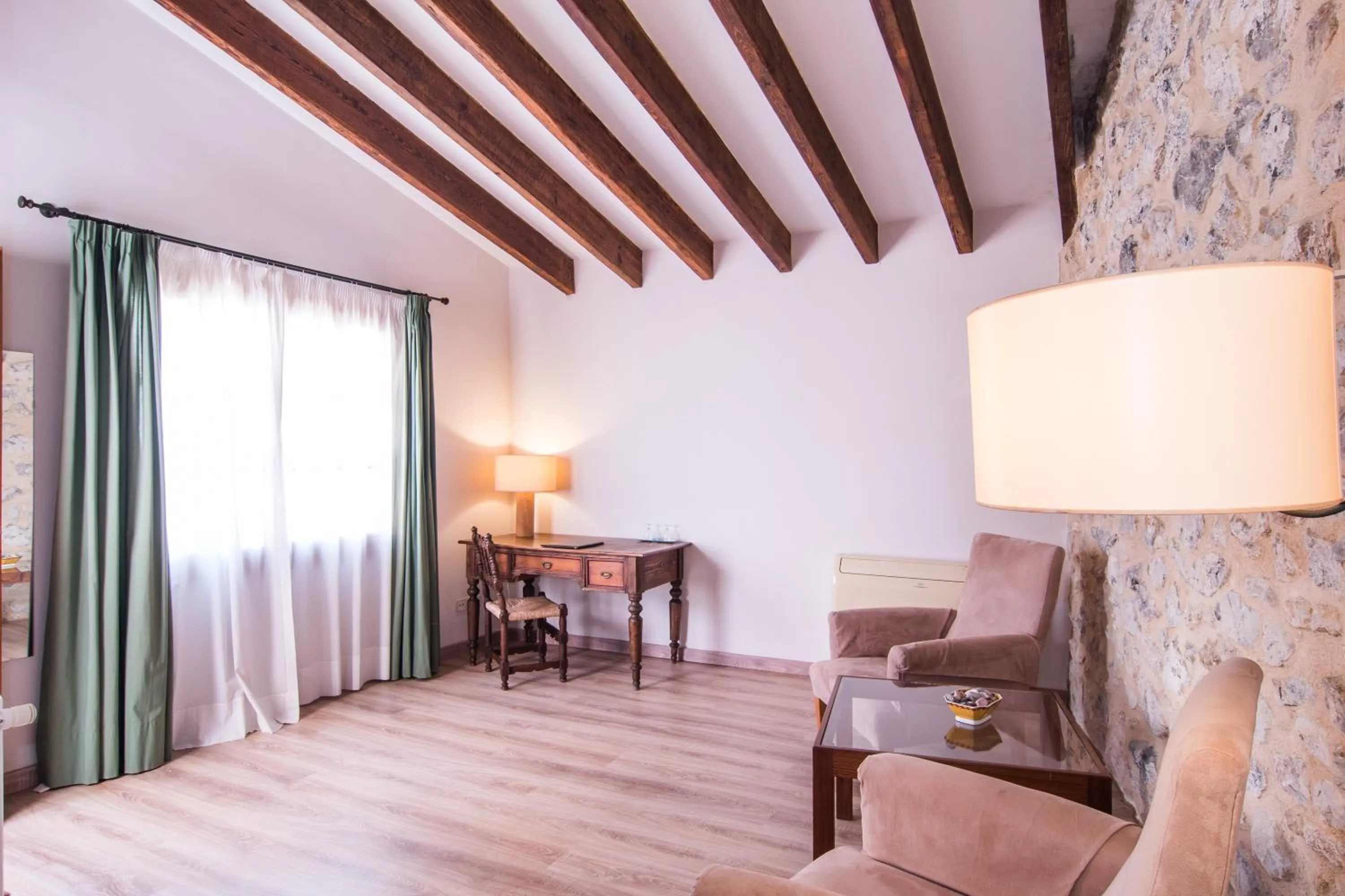 Photo of the whole room in Hotel Can Moragues