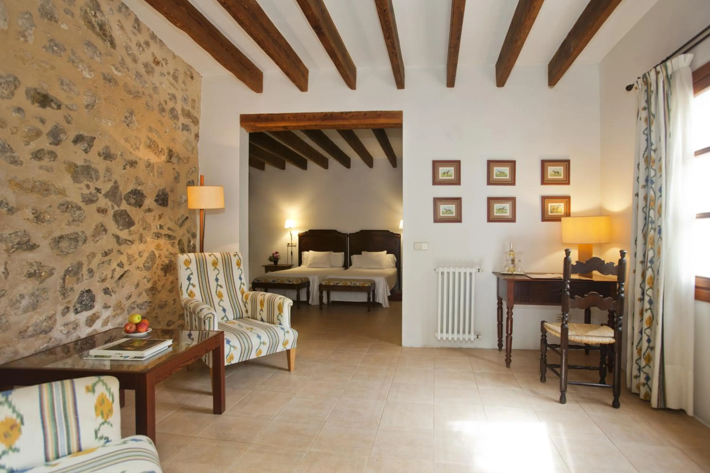 Bedroom in Hotel Can Moragues