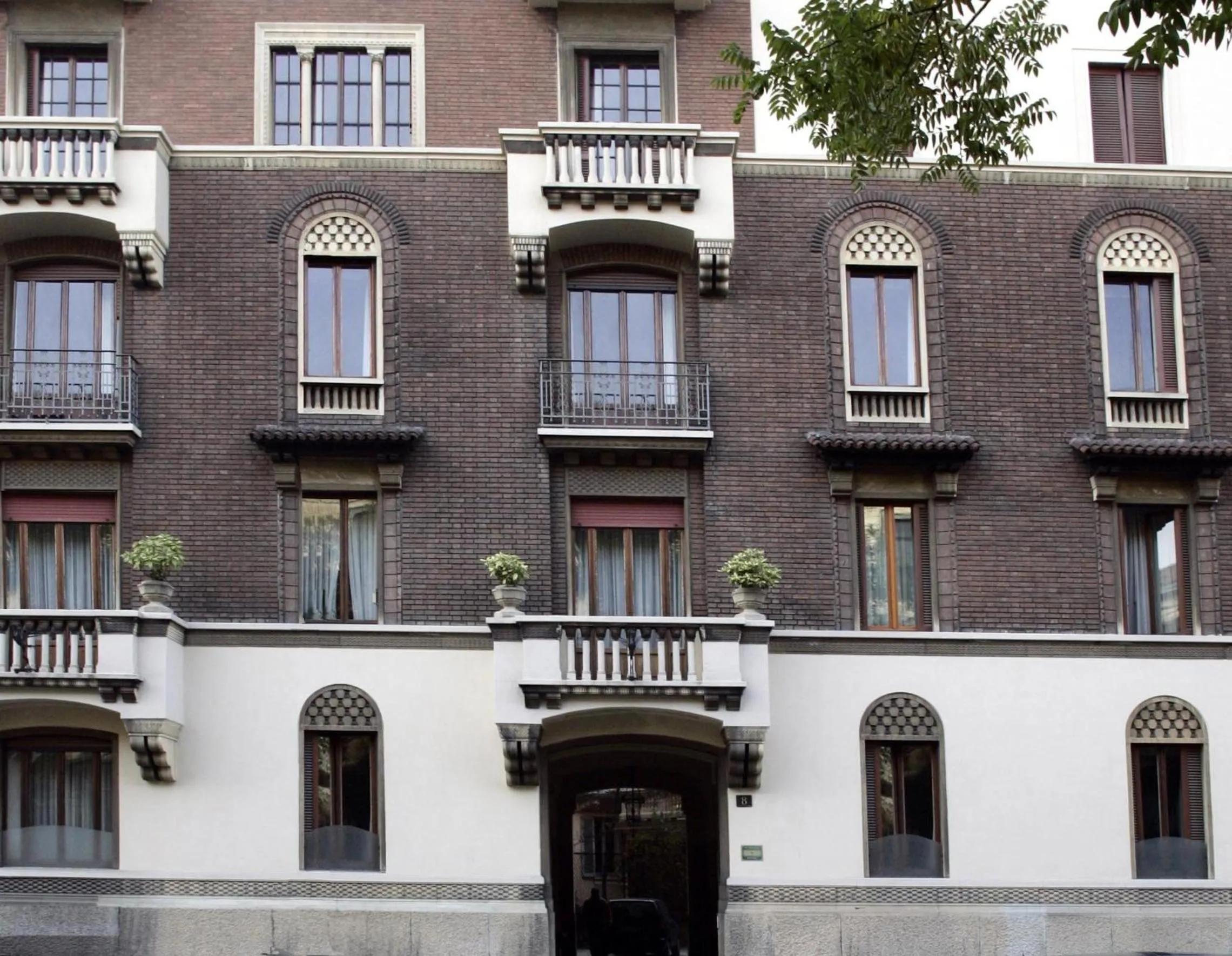 Facade/entrance in Hotel Palladio