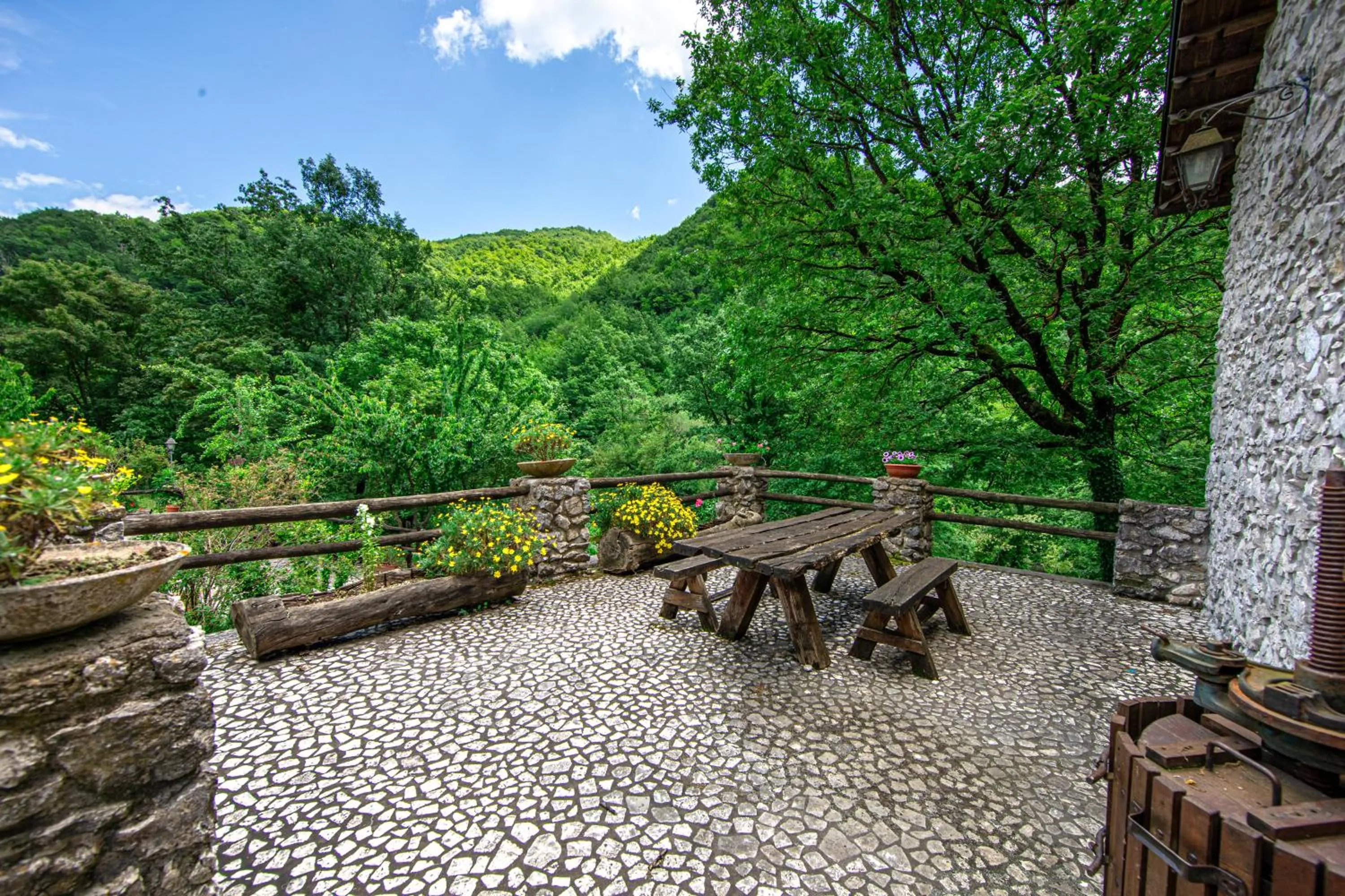 Agriturismo La Ferrera