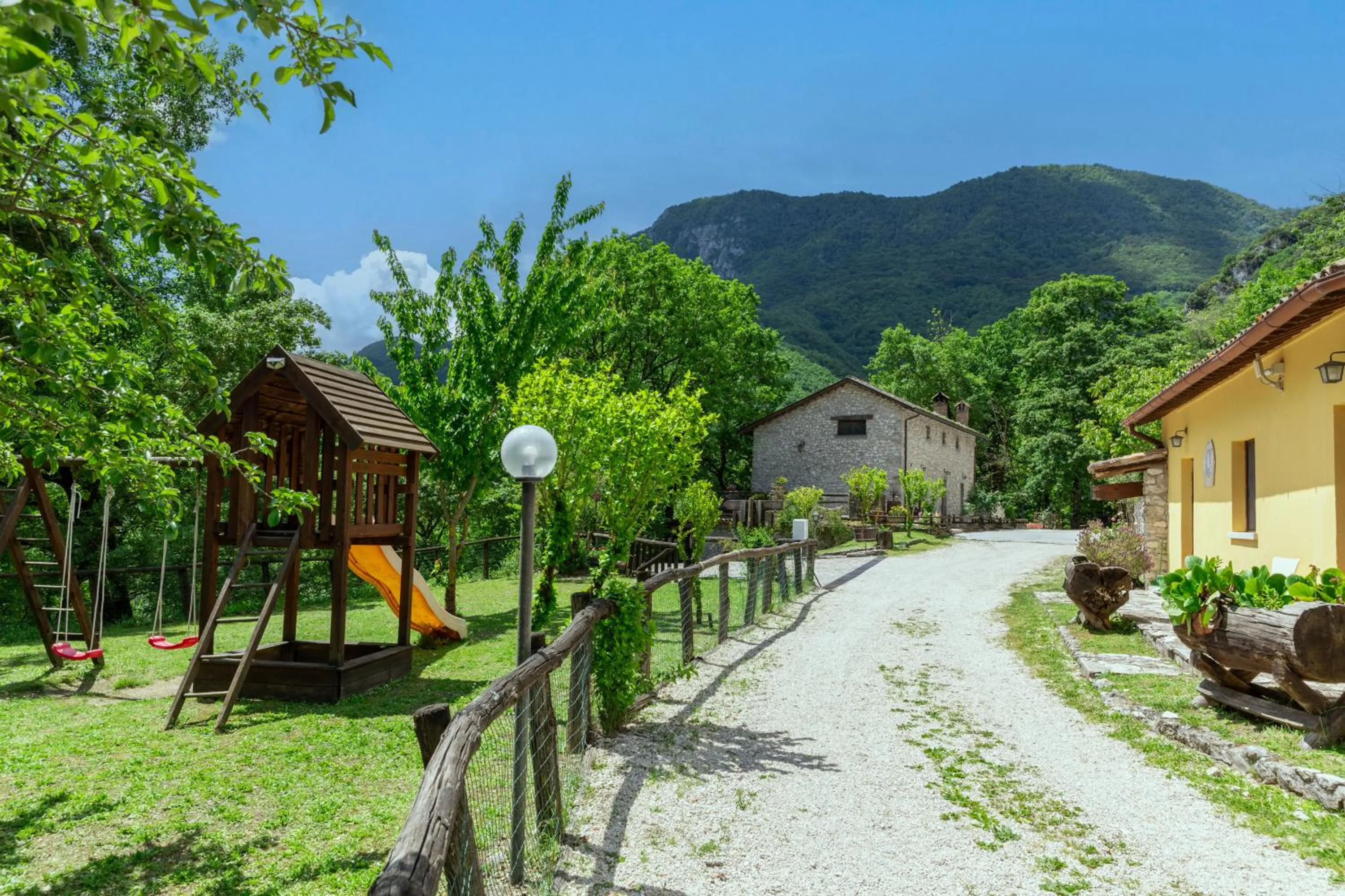 Agriturismo La Ferrera