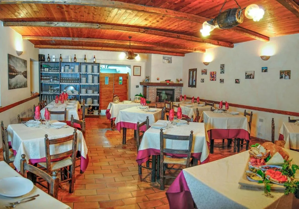 Restaurant/places to eat in Agriturismo La Ferrera