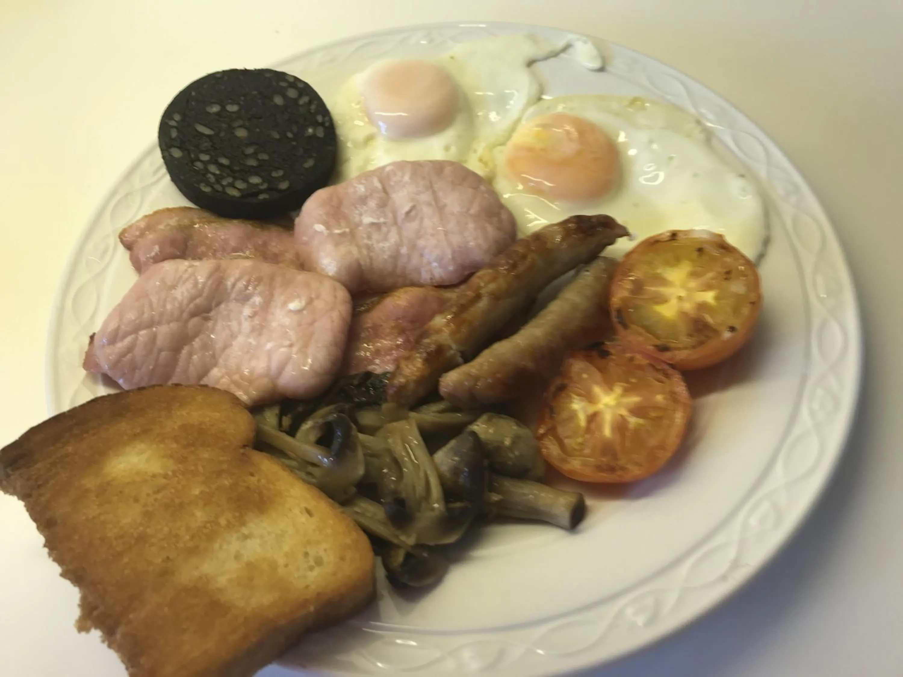 Dining area in stilworth house