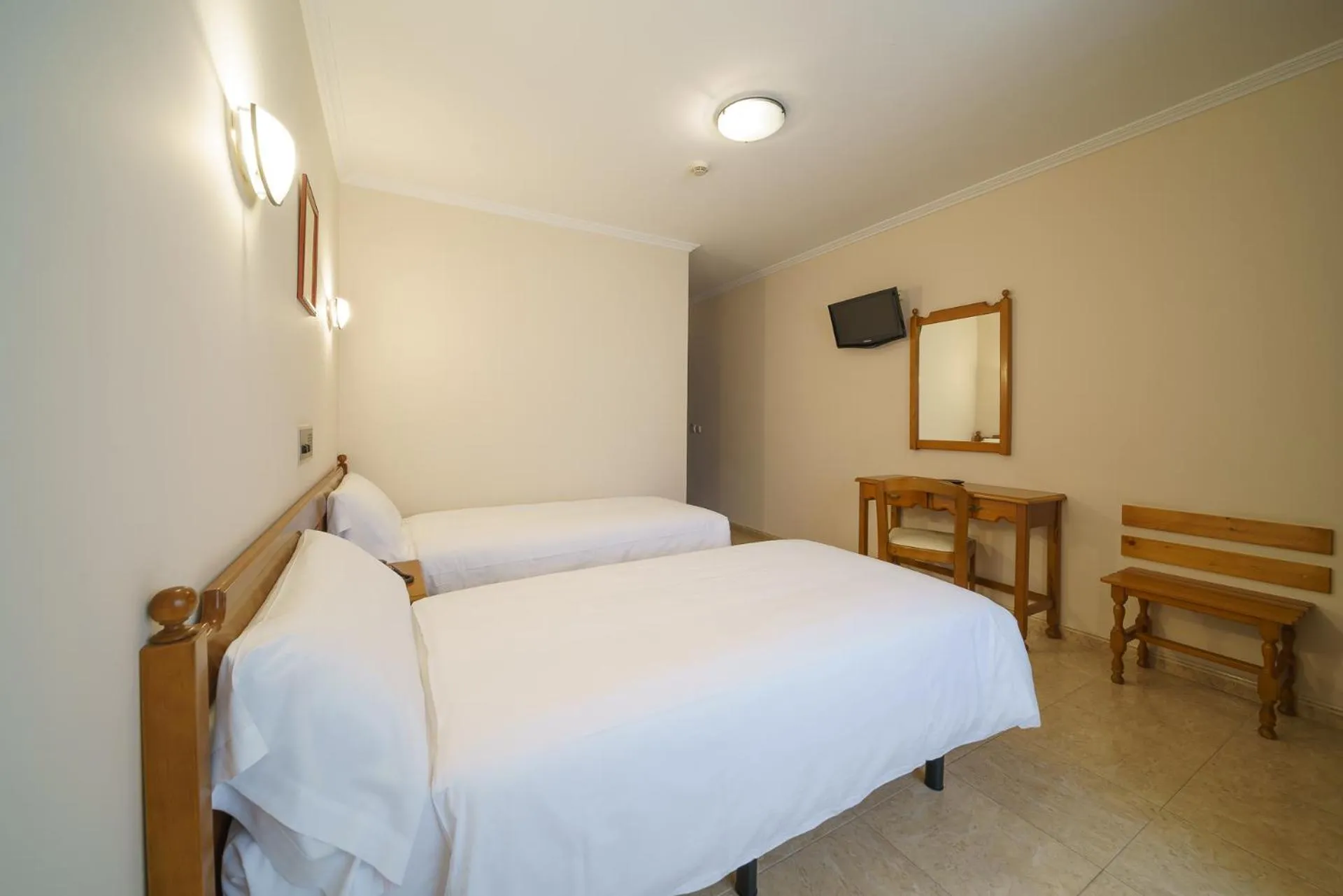 Photo of the whole room, Bed in Hotel El Puente