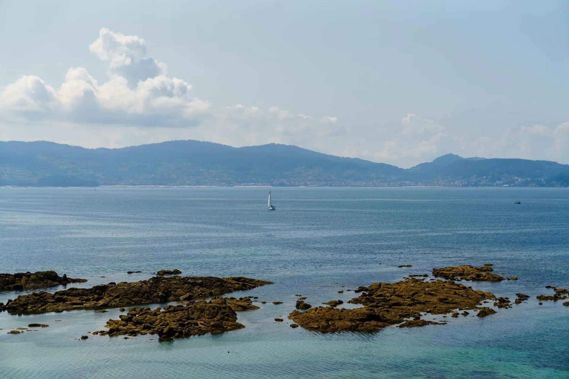 Landmark view in Hotel El Puente