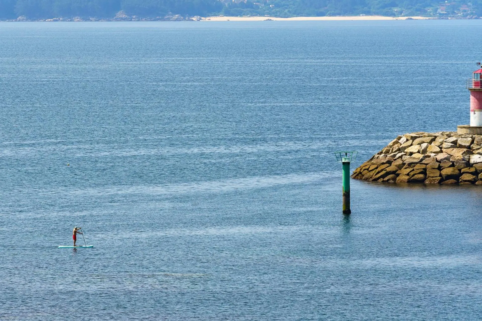 Nearby landmark in Hotel El Puente