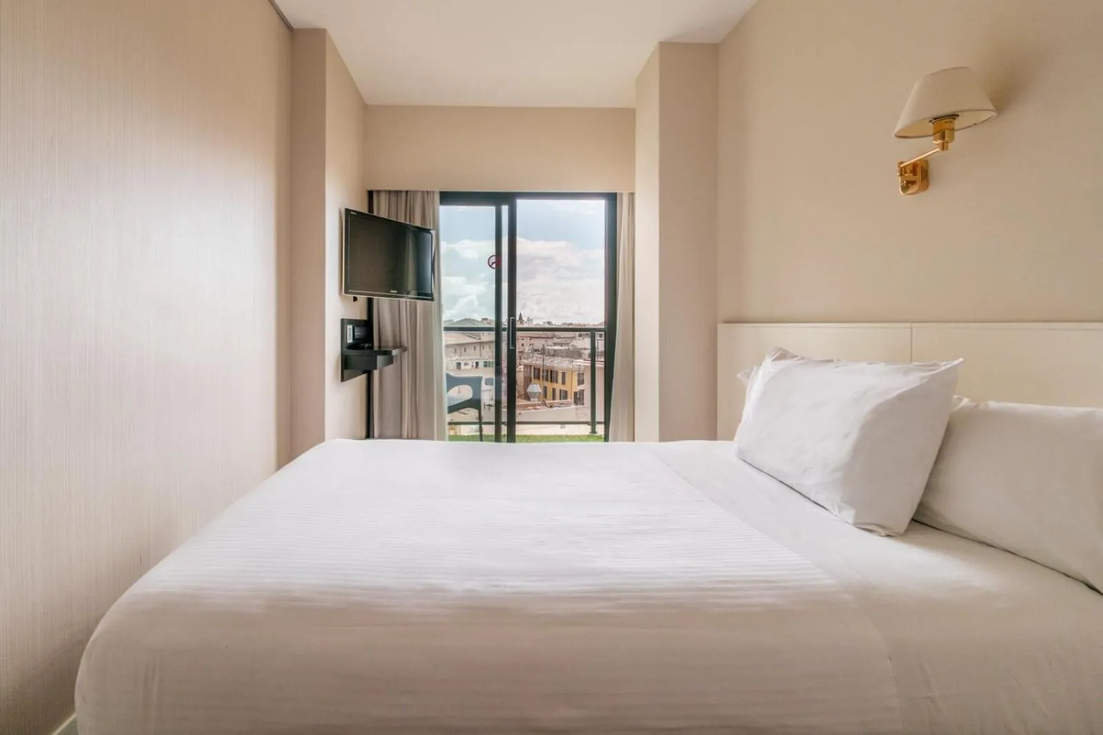 Bedroom, Bed in Hotel Palladium