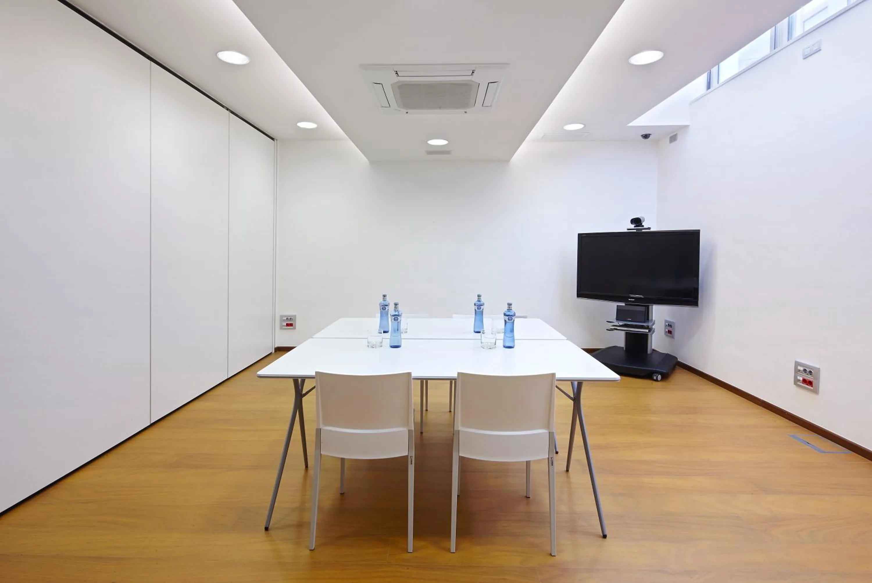 Business facilities in Hotel Palladium