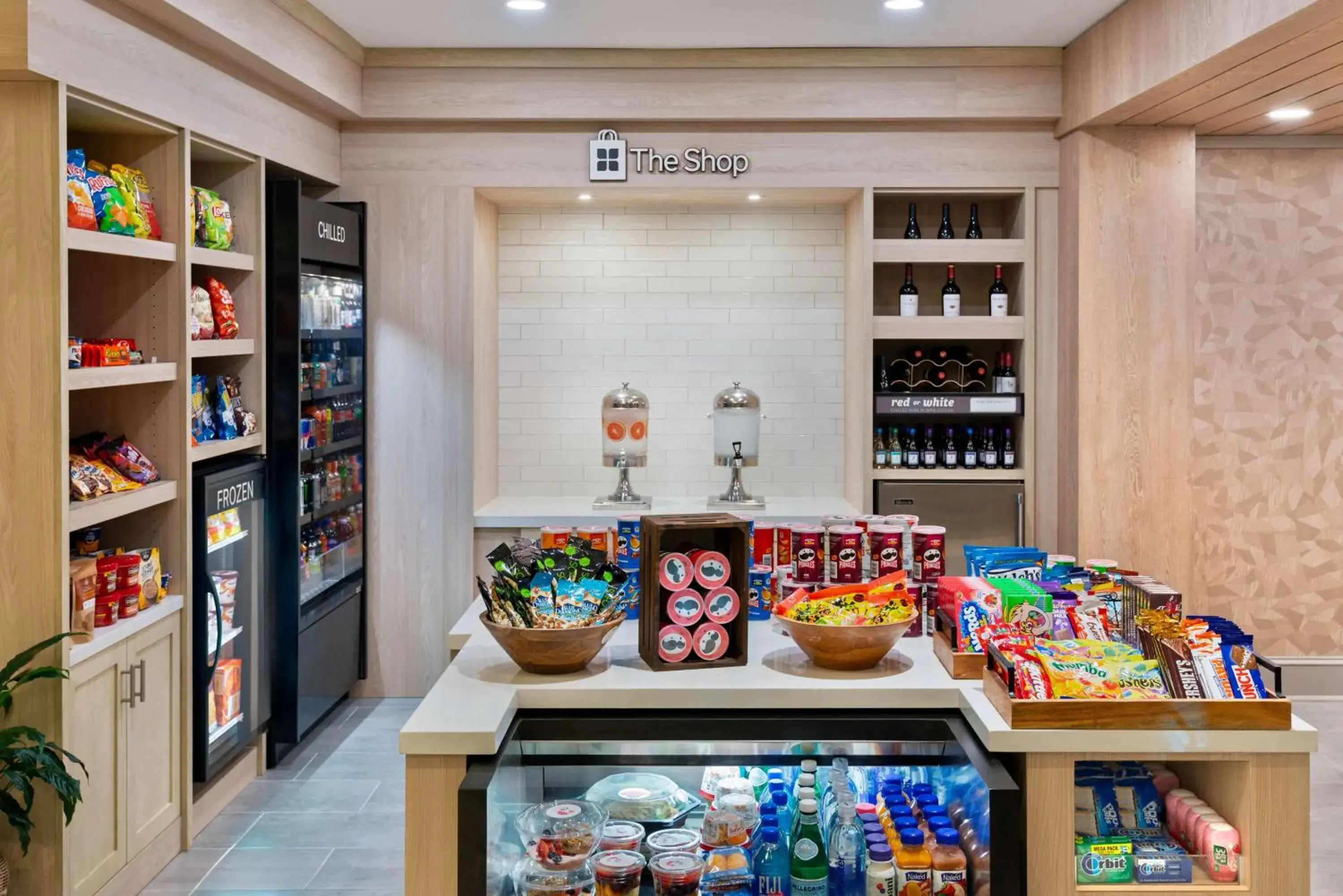 Restaurant/places to eat in Hilton Garden Inn Tampa Airport/Westshore Restaurant/places to eat in Hilton Garden Inn Tampa Airport/Westshore