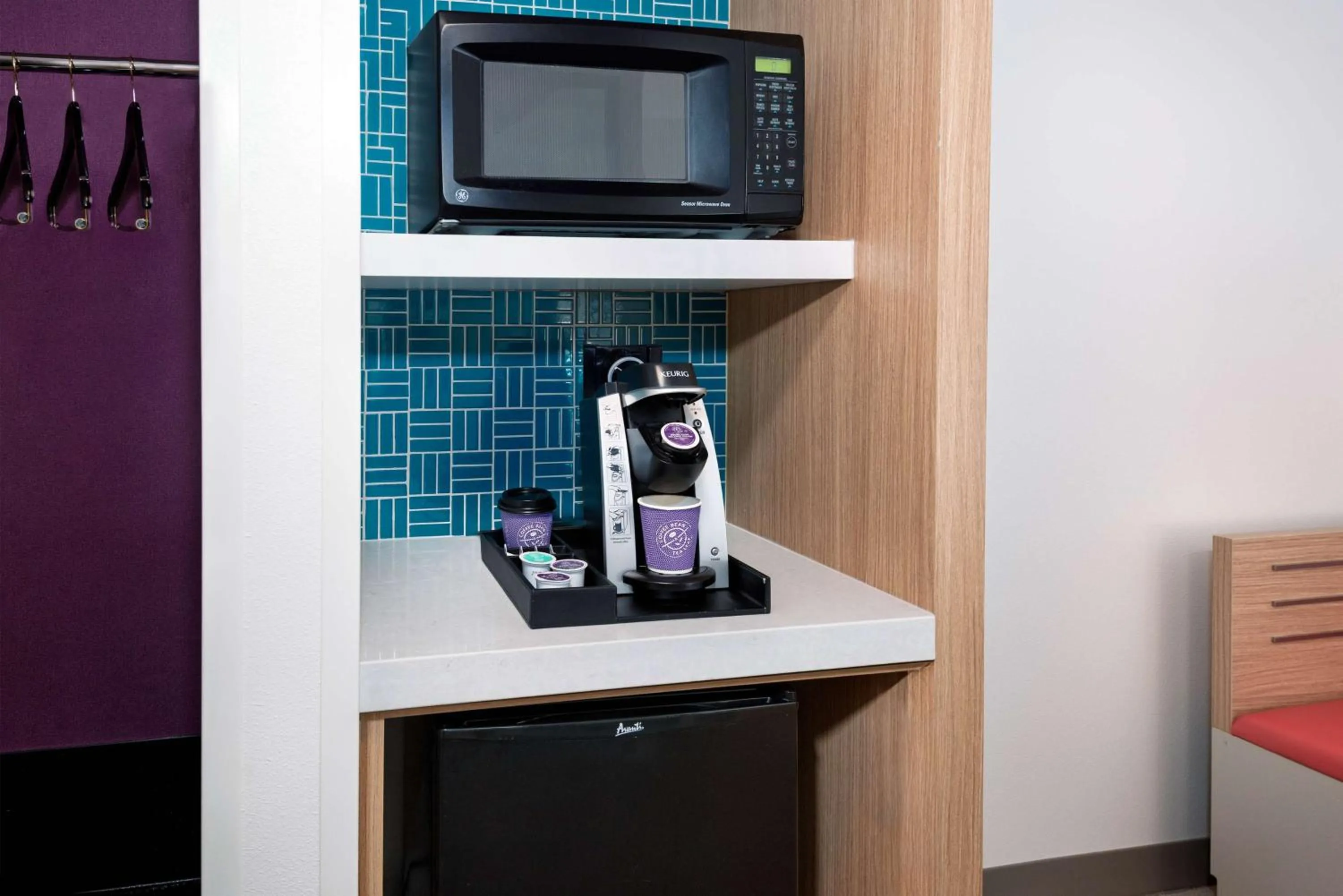 Photo of the whole room in Hilton Garden Inn Tampa Airport/Westshore