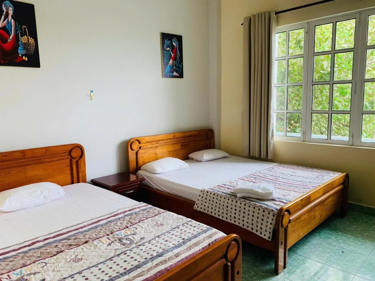 Bed in Hoang Yen Hotel